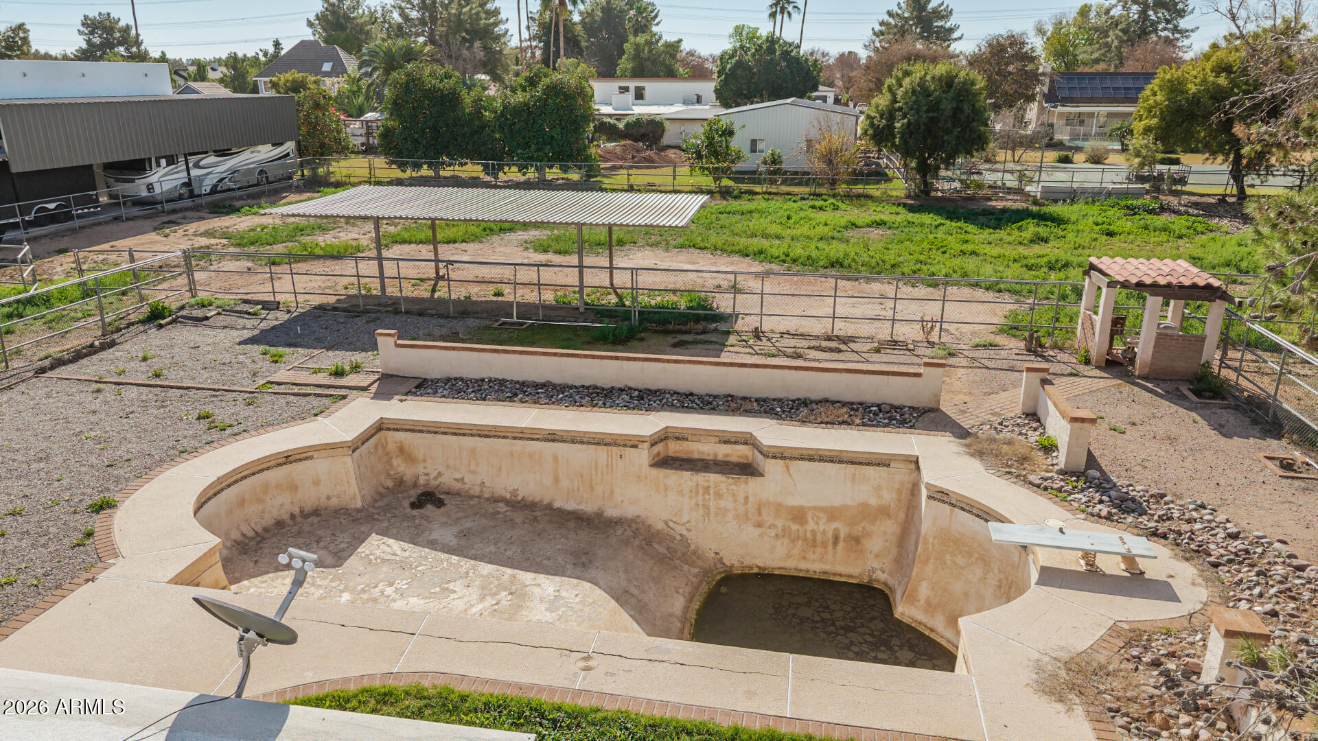 707 E REDFIELD Road E