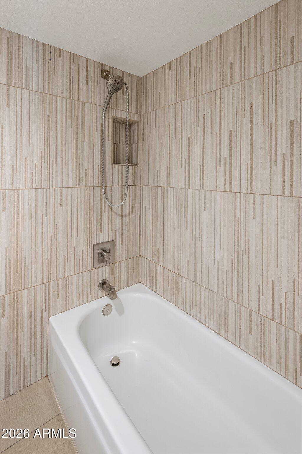 7727 E VALLEY VIEW Road