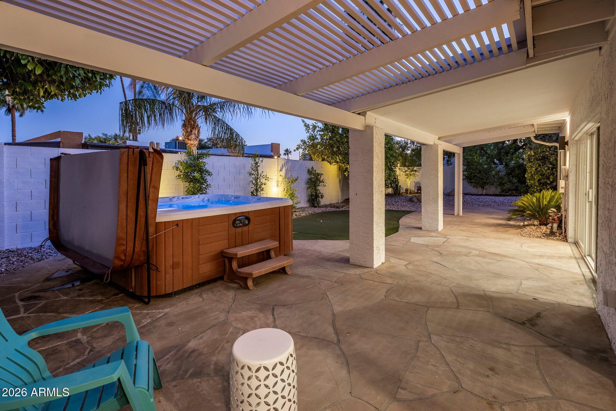 7727 E VALLEY VIEW Road