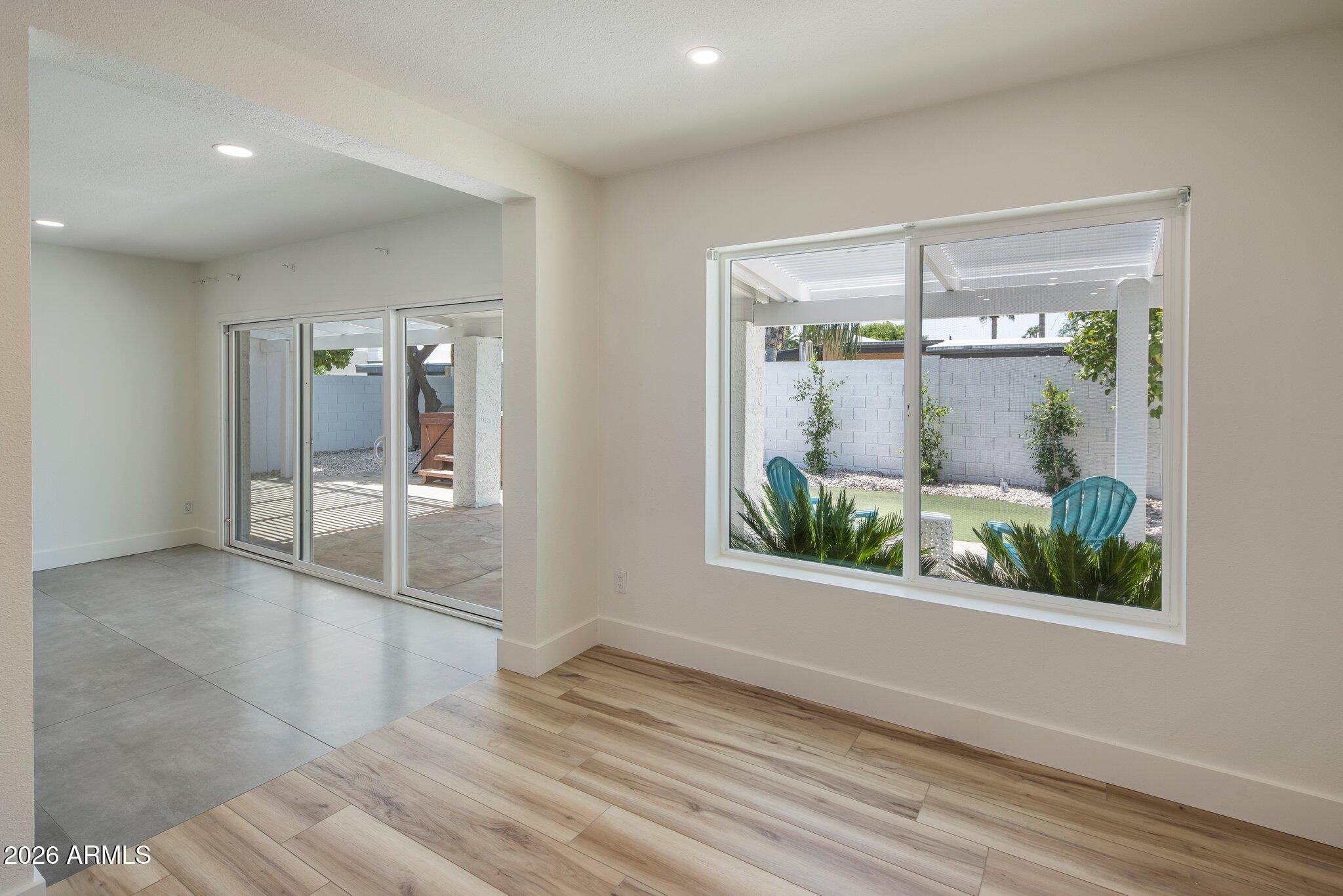 7727 E VALLEY VIEW Road