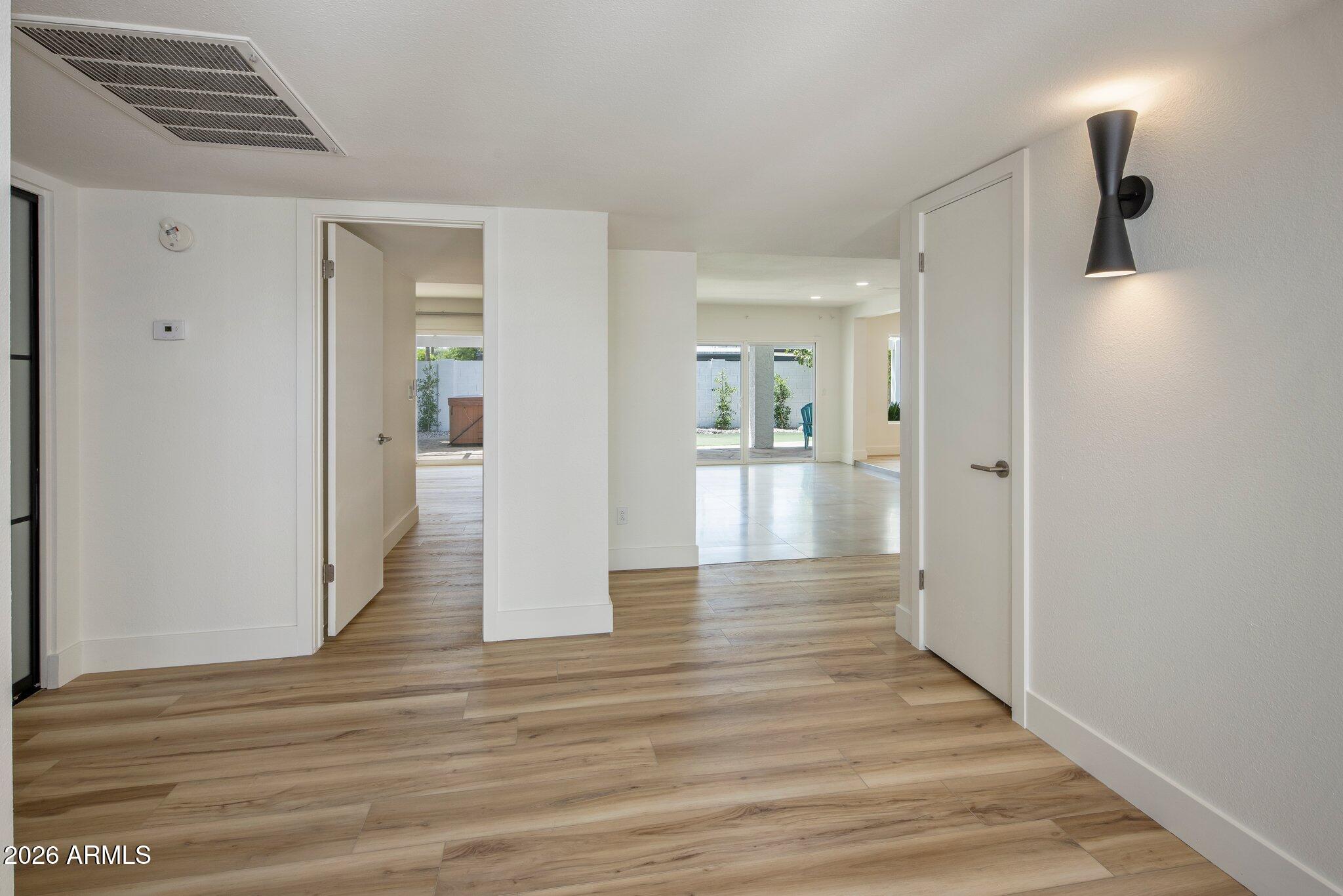 7727 E VALLEY VIEW Road