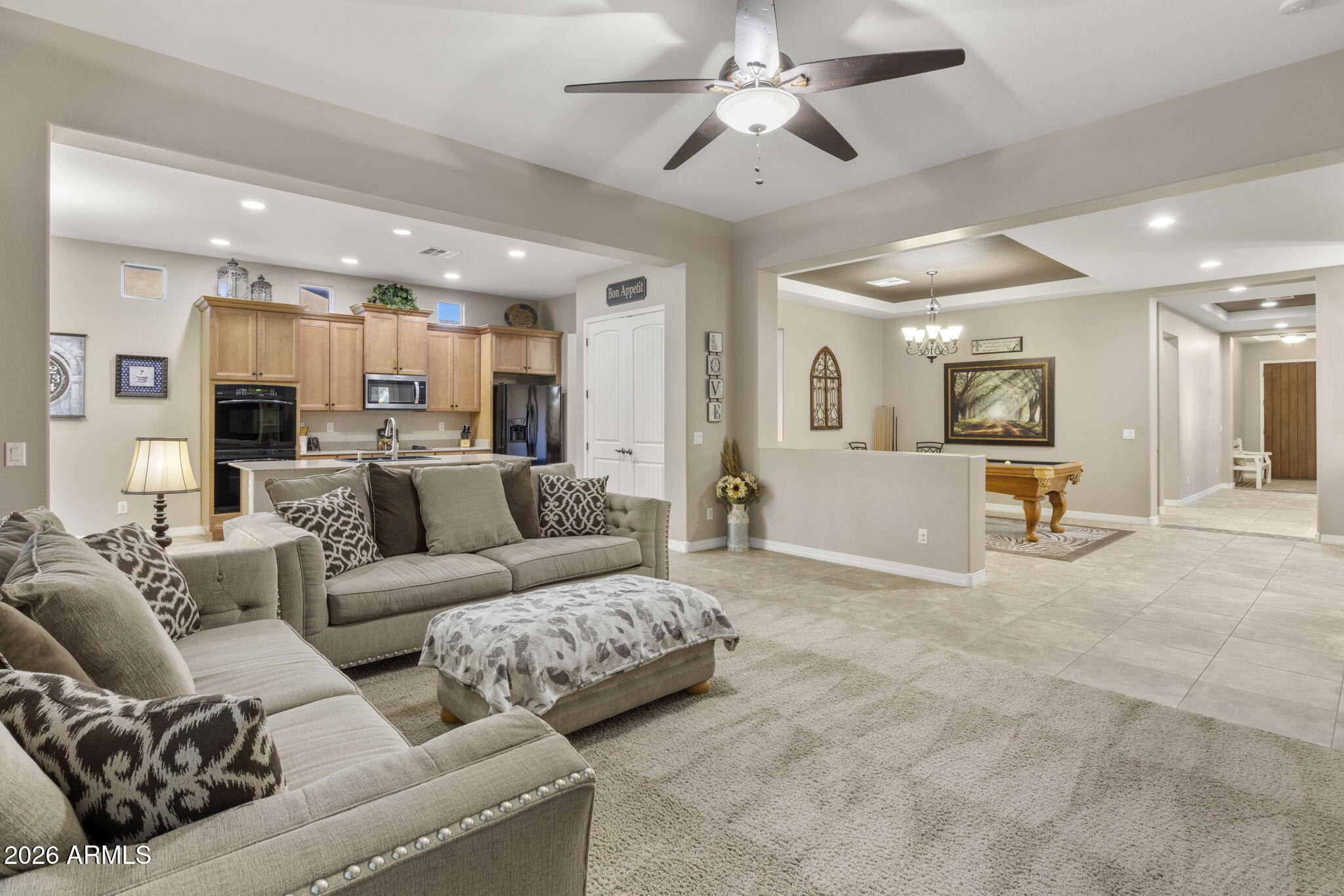 3831 E WEATHER VANE Road