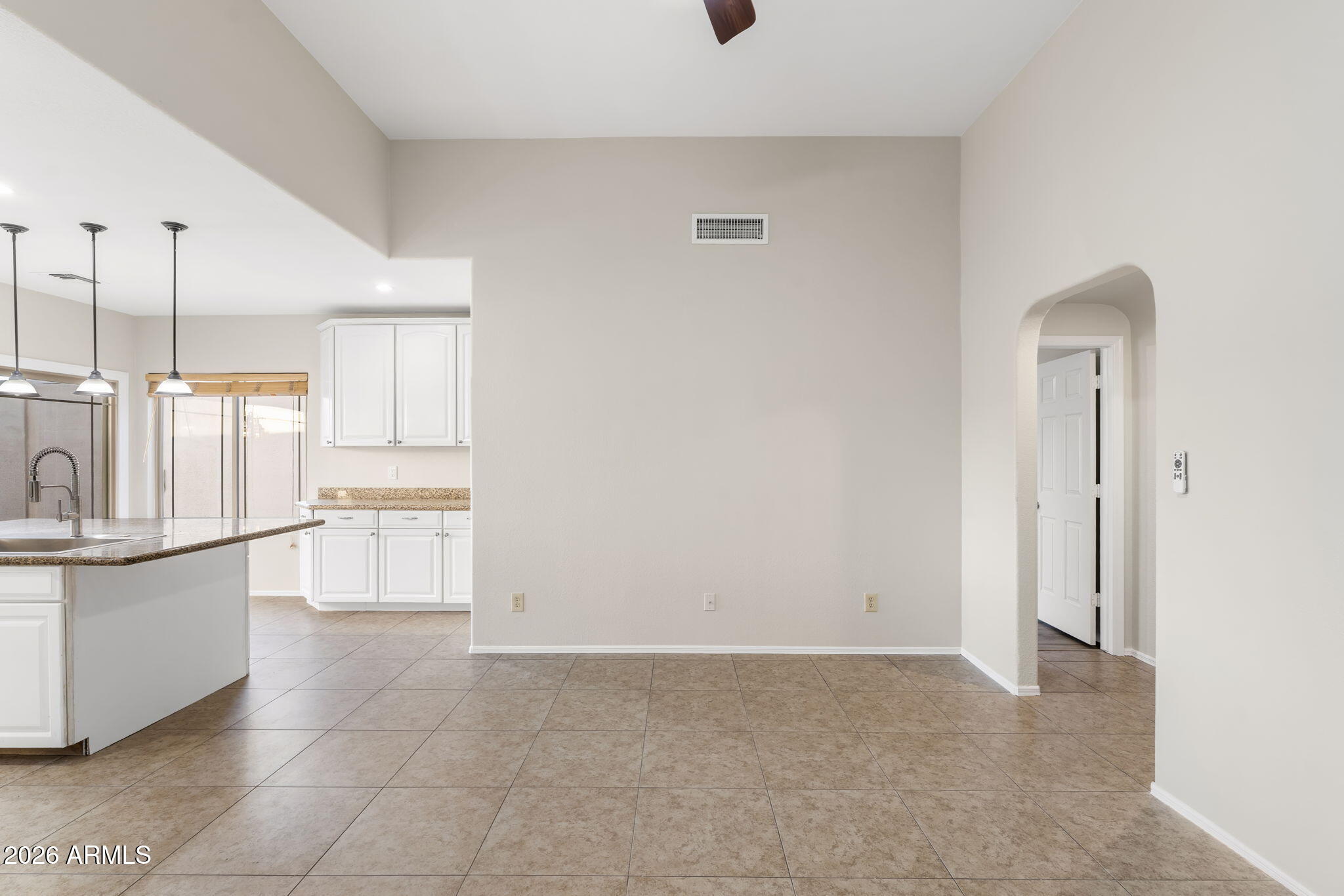 8841 E MEADOW HILL Drive