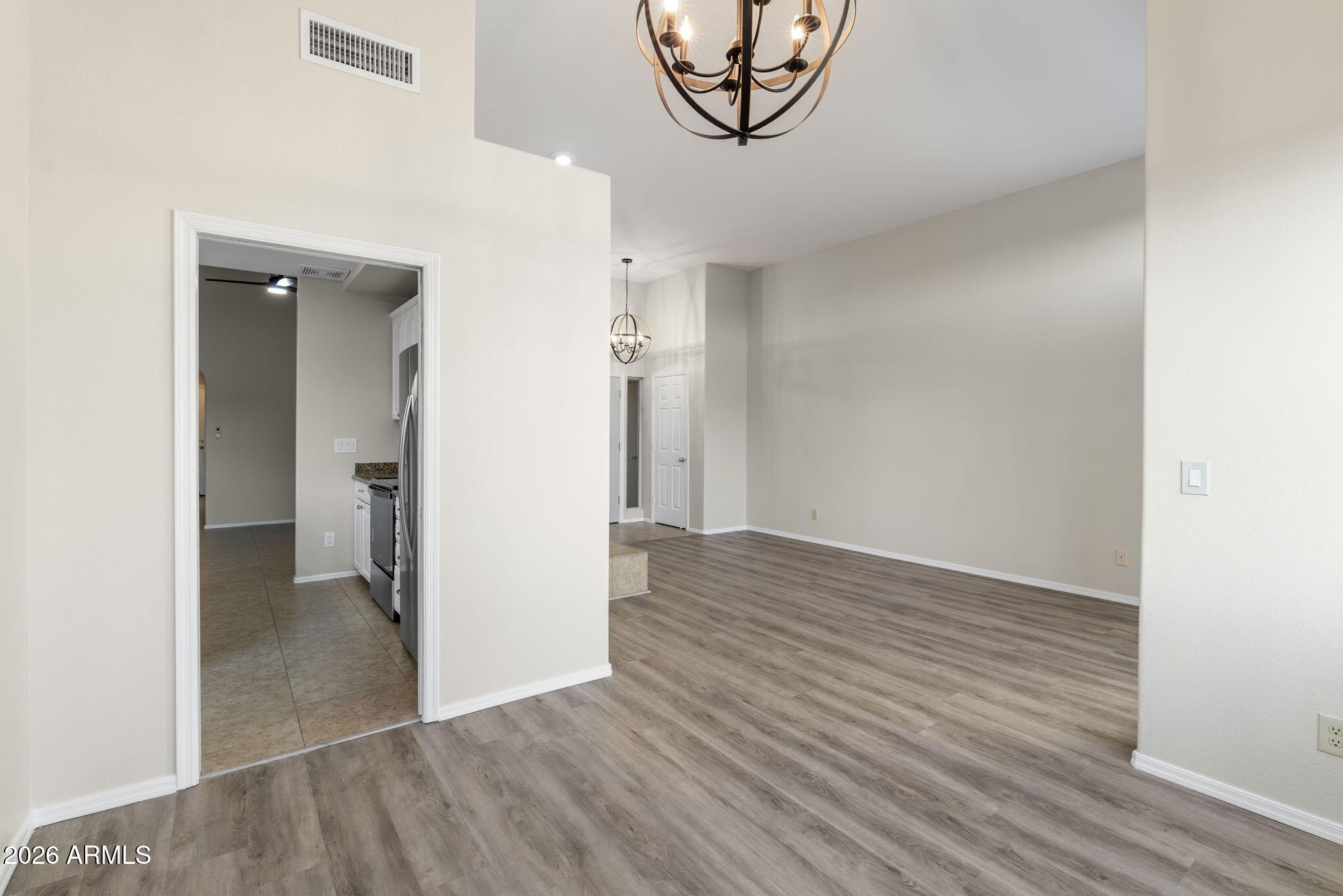 8841 E MEADOW HILL Drive