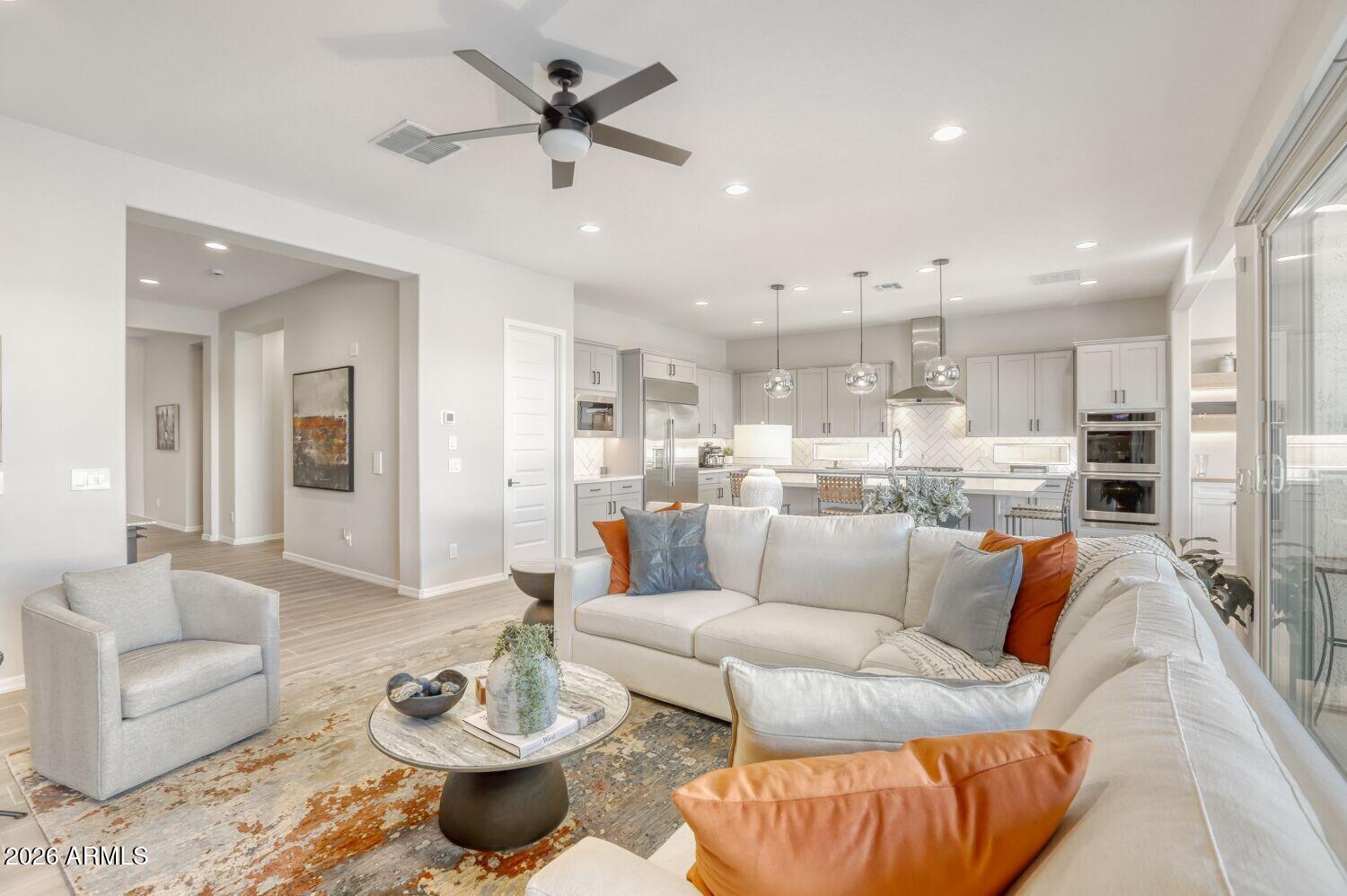 20812 W SAN JUAN Avenue