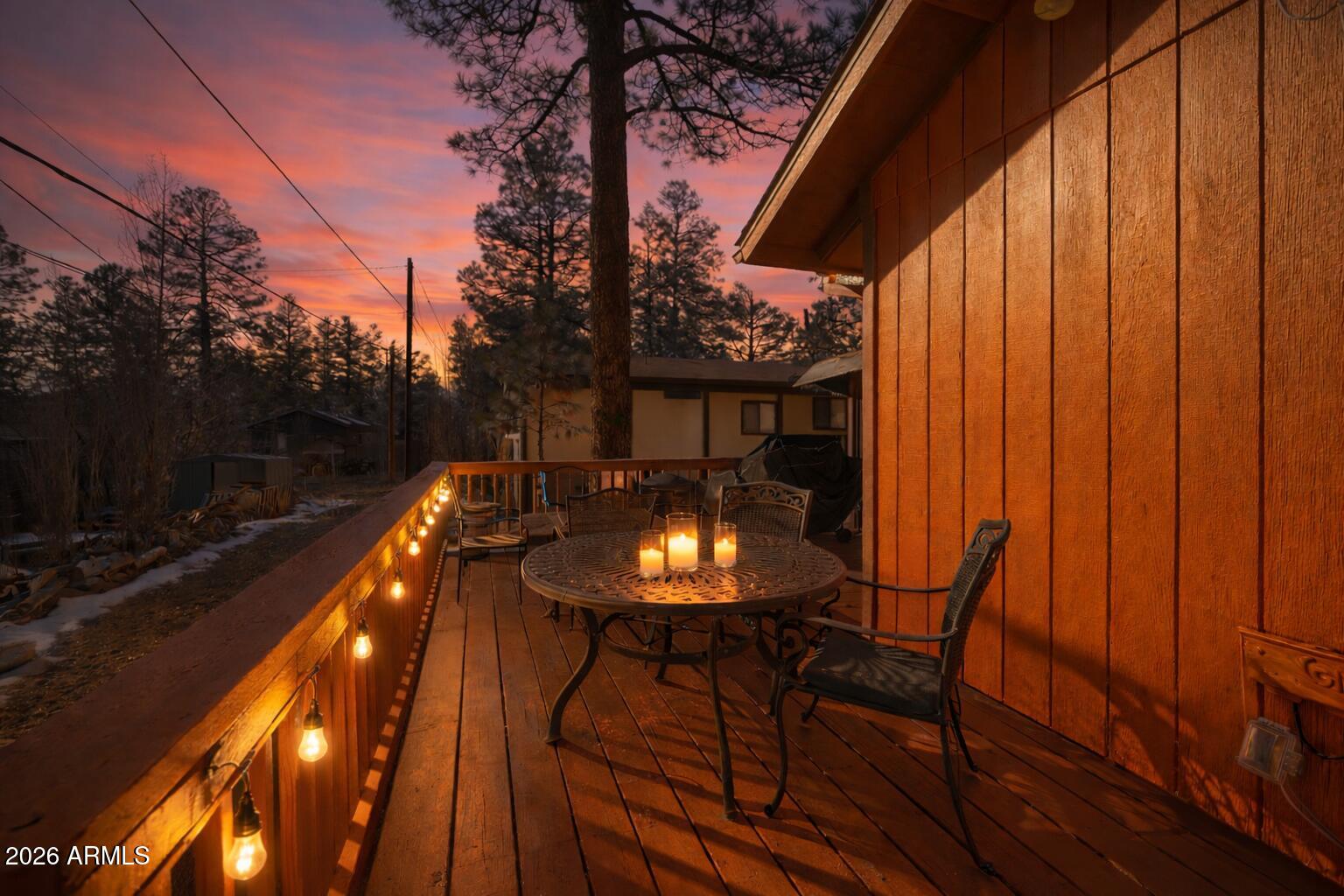 735 E CEDAR WOOD Drive