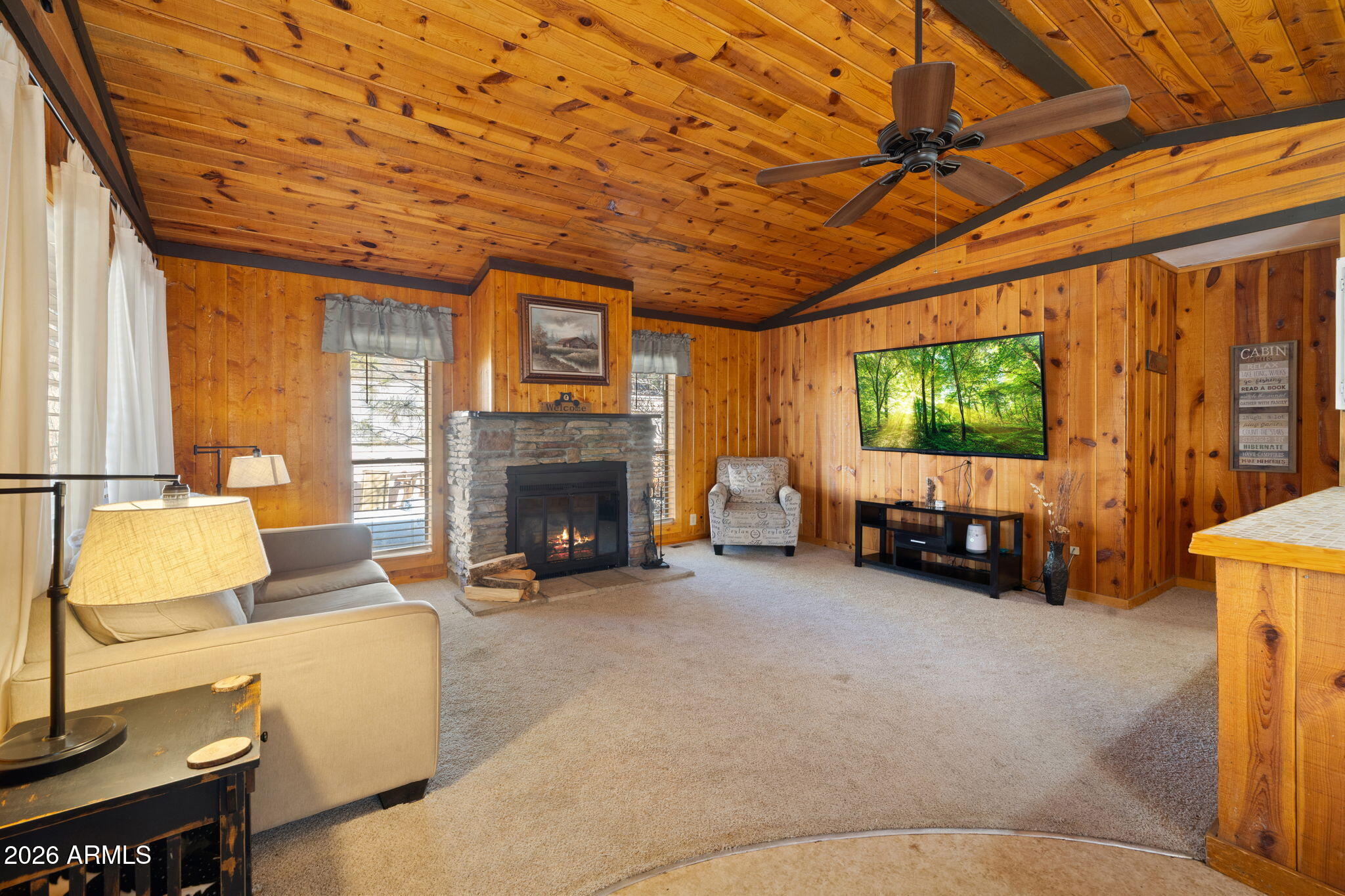 735 E CEDAR WOOD Drive