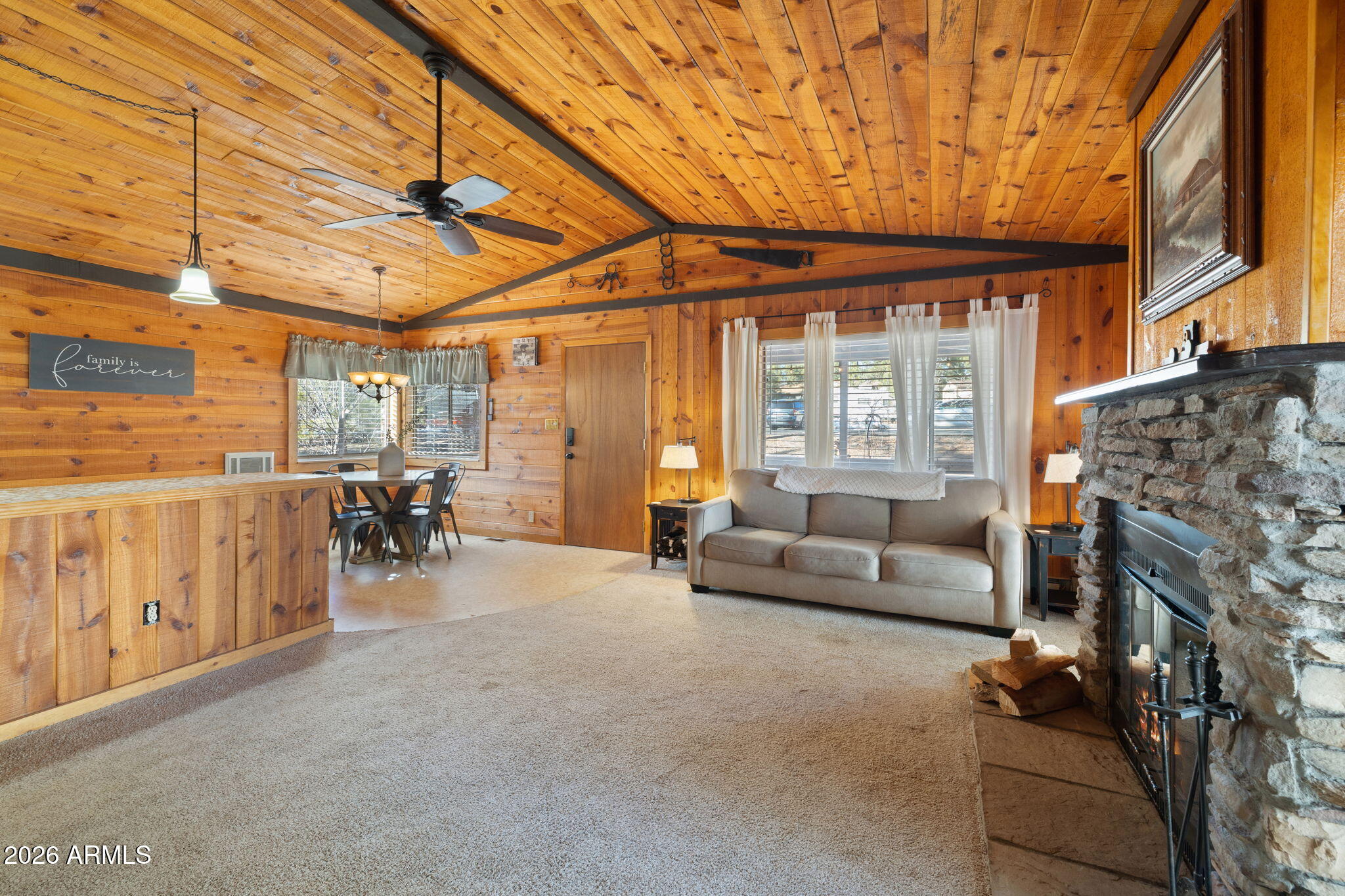 735 E CEDAR WOOD Drive