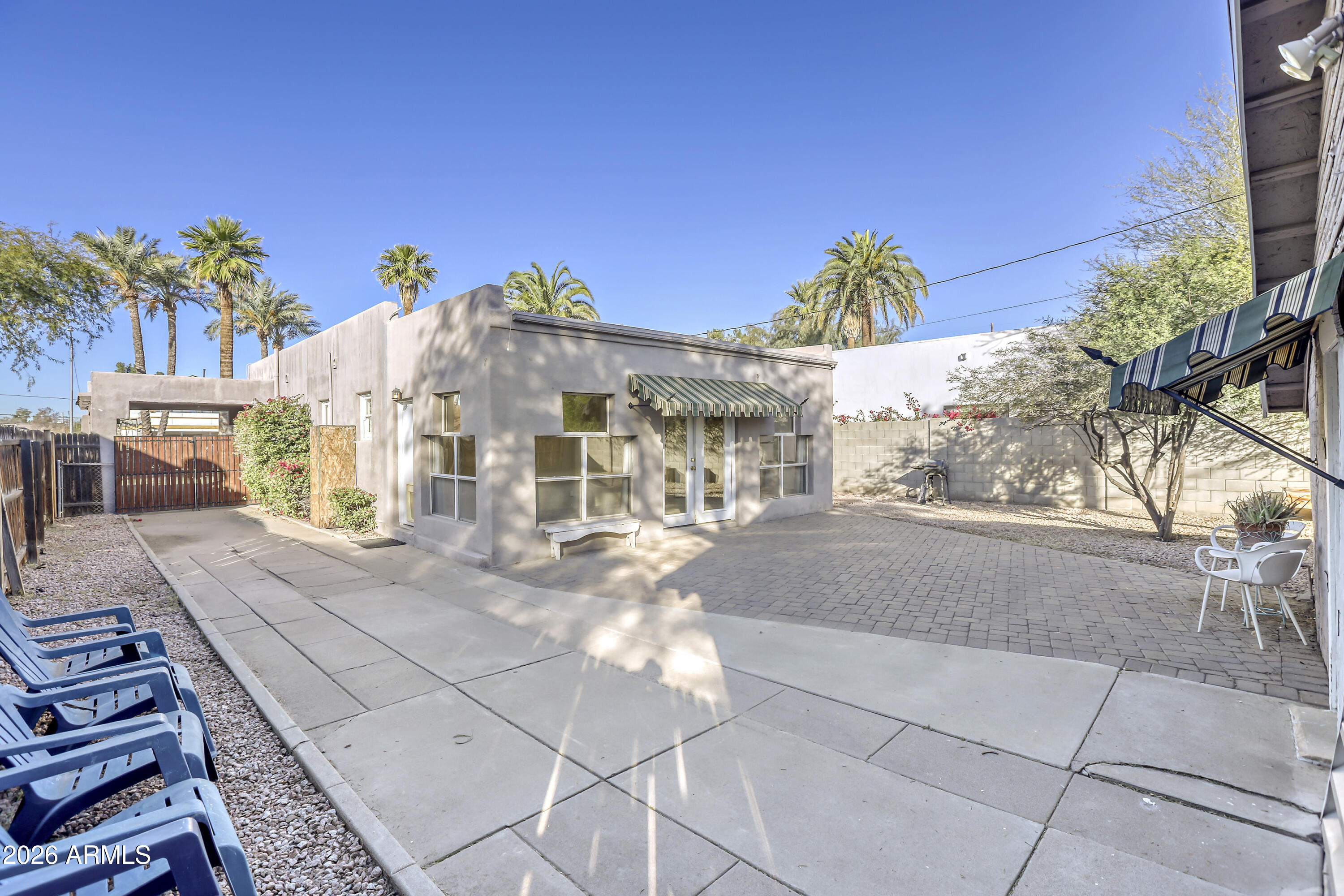2525 N 10TH Street