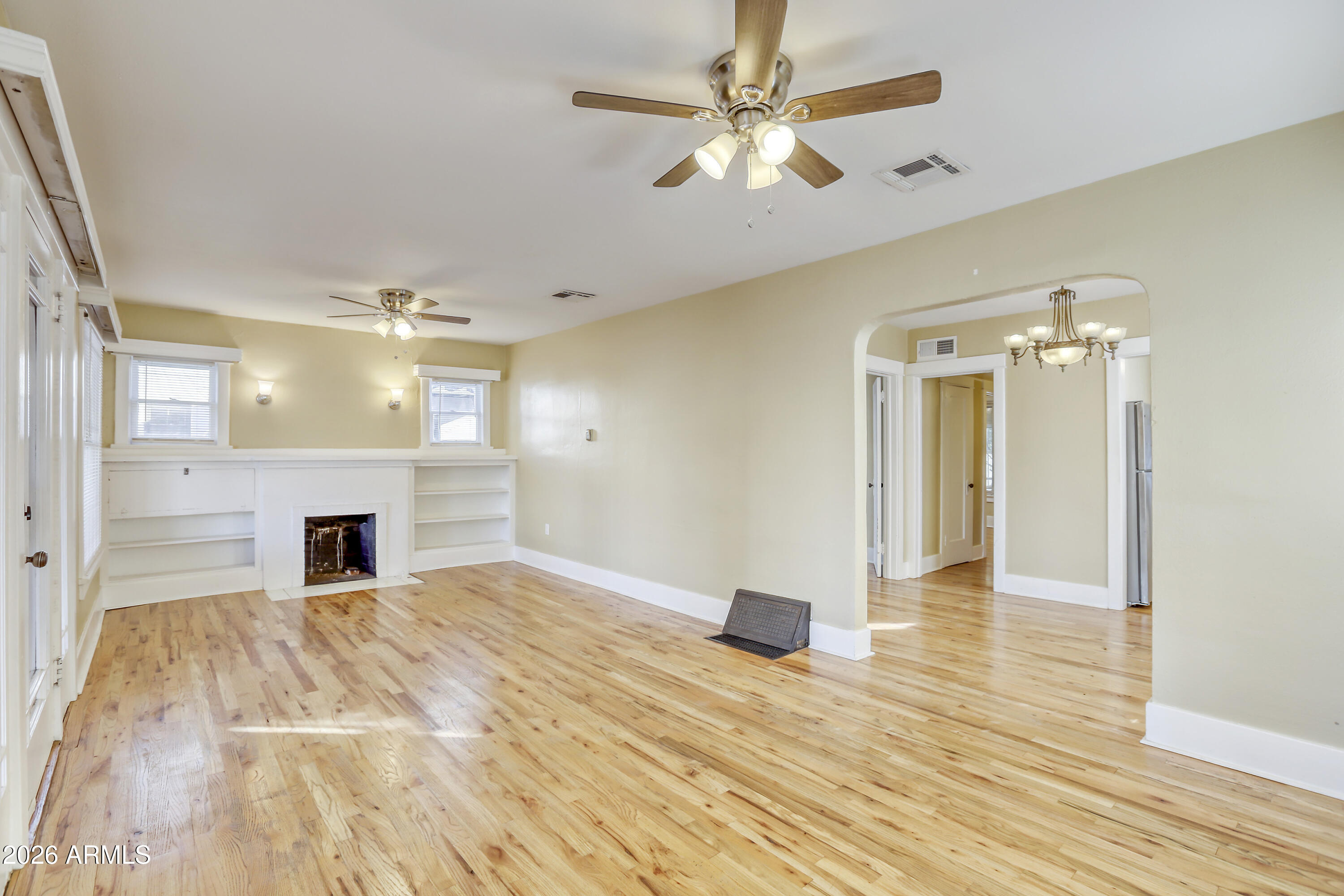 2525 N 10TH Street