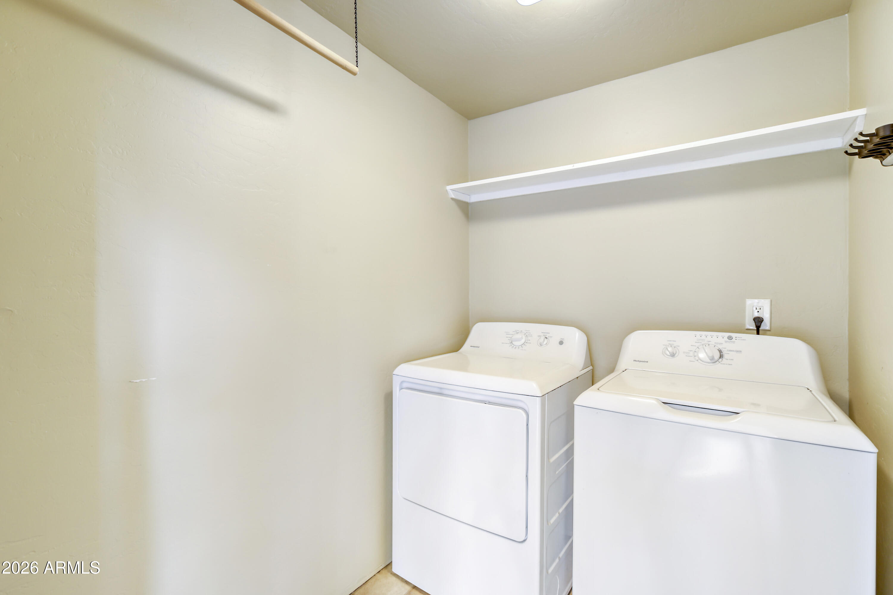 2525 N 10TH Street