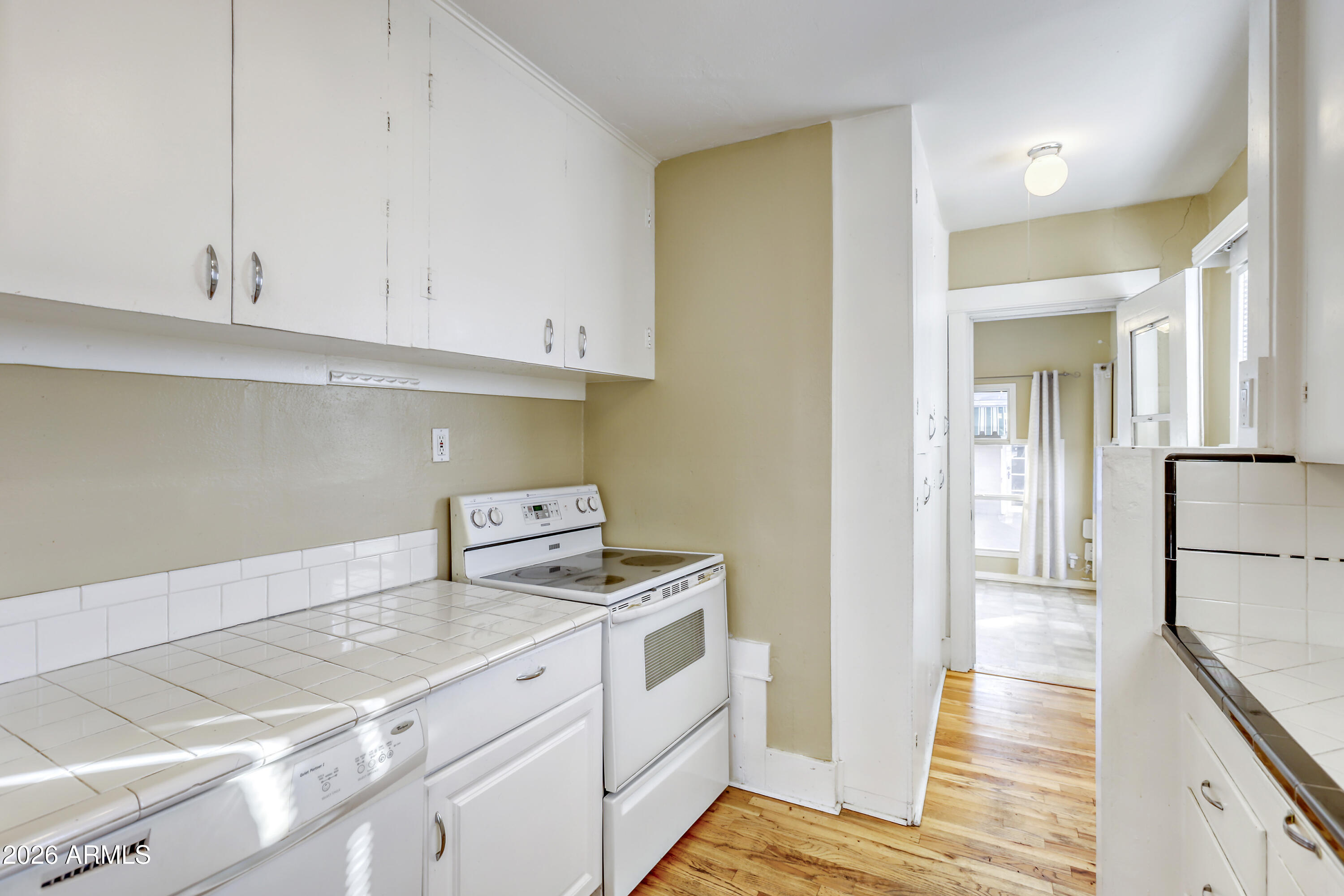 2525 N 10TH Street