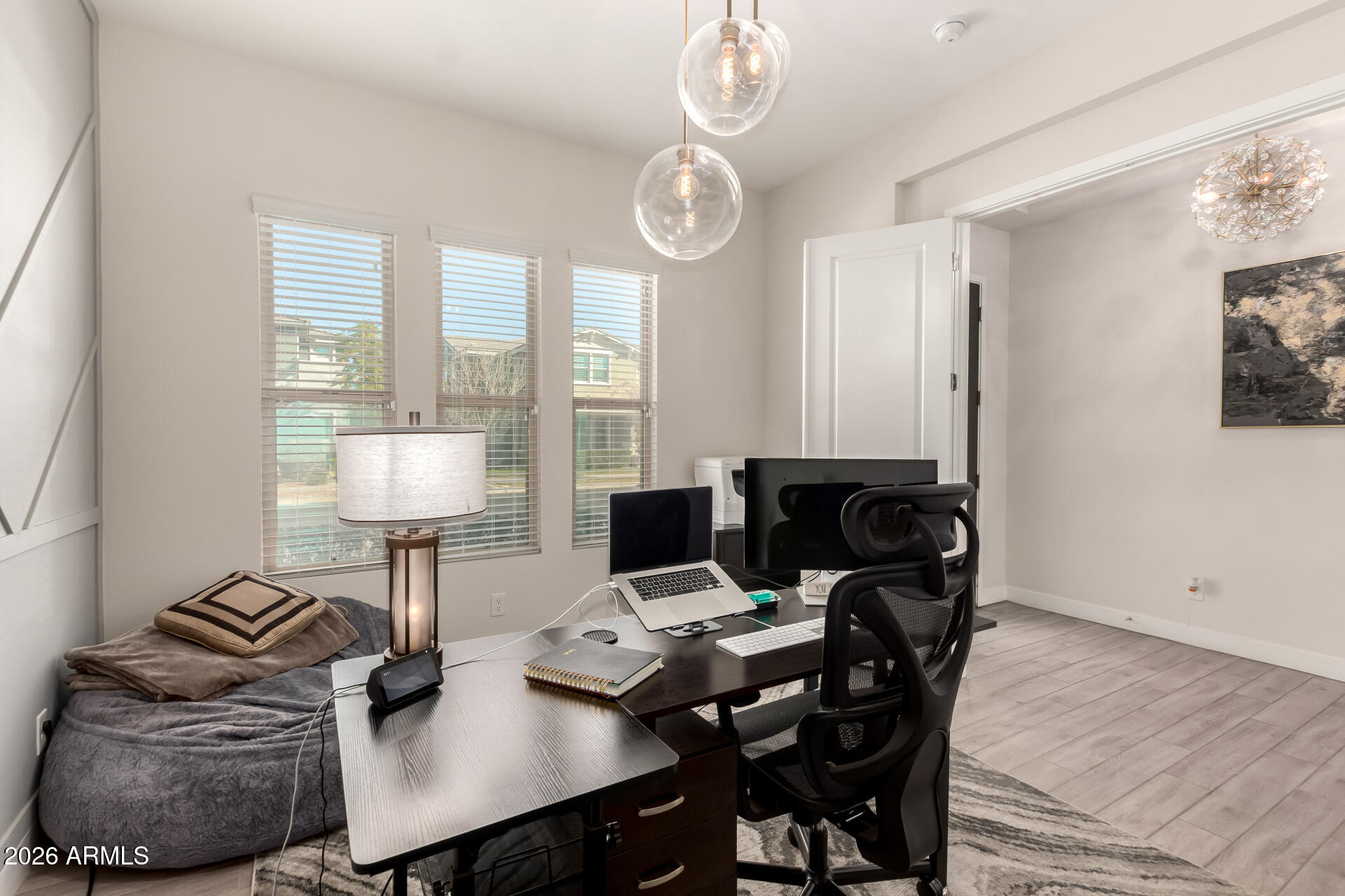 10337 E TRILLIUM Avenue