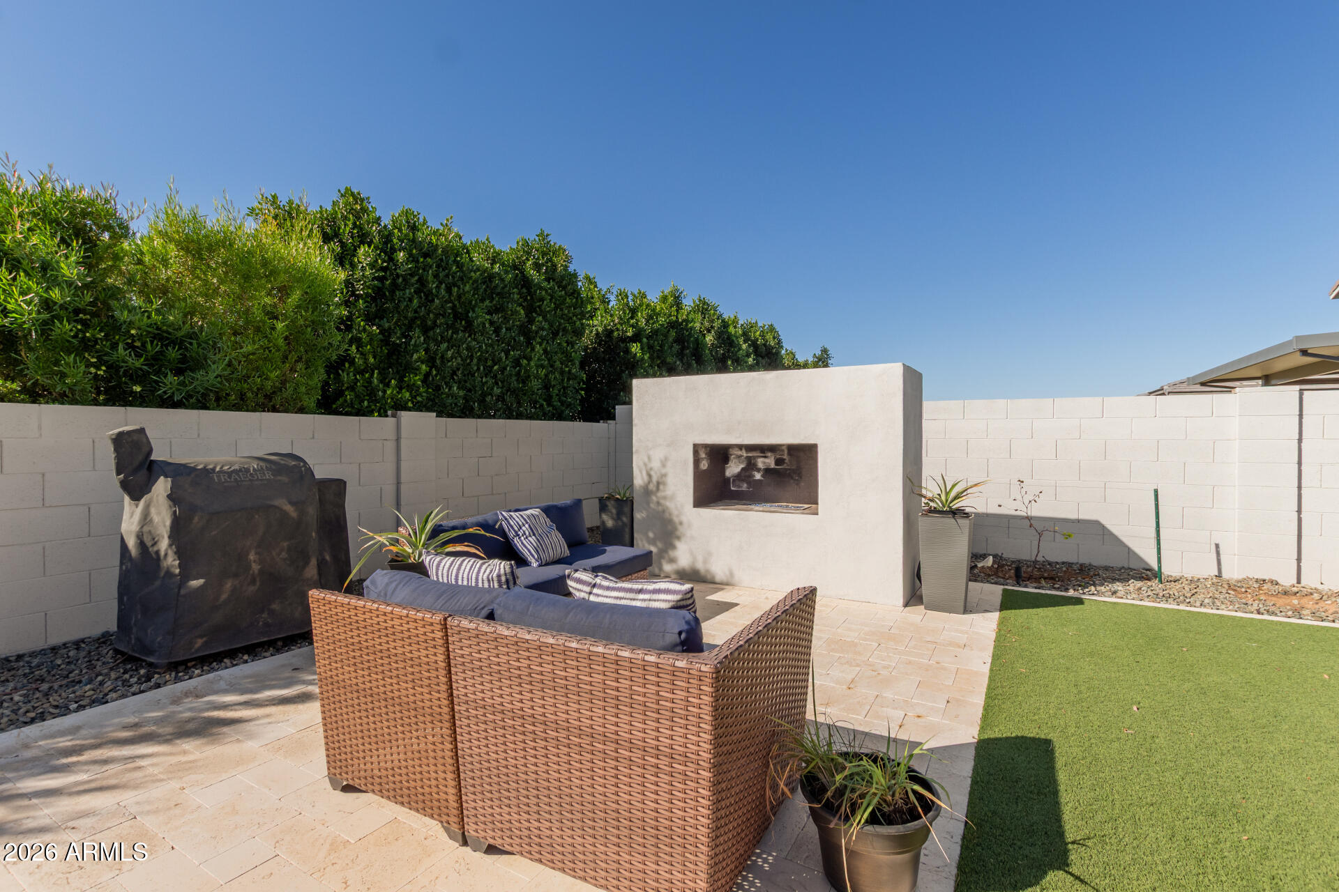 10337 E TRILLIUM Avenue