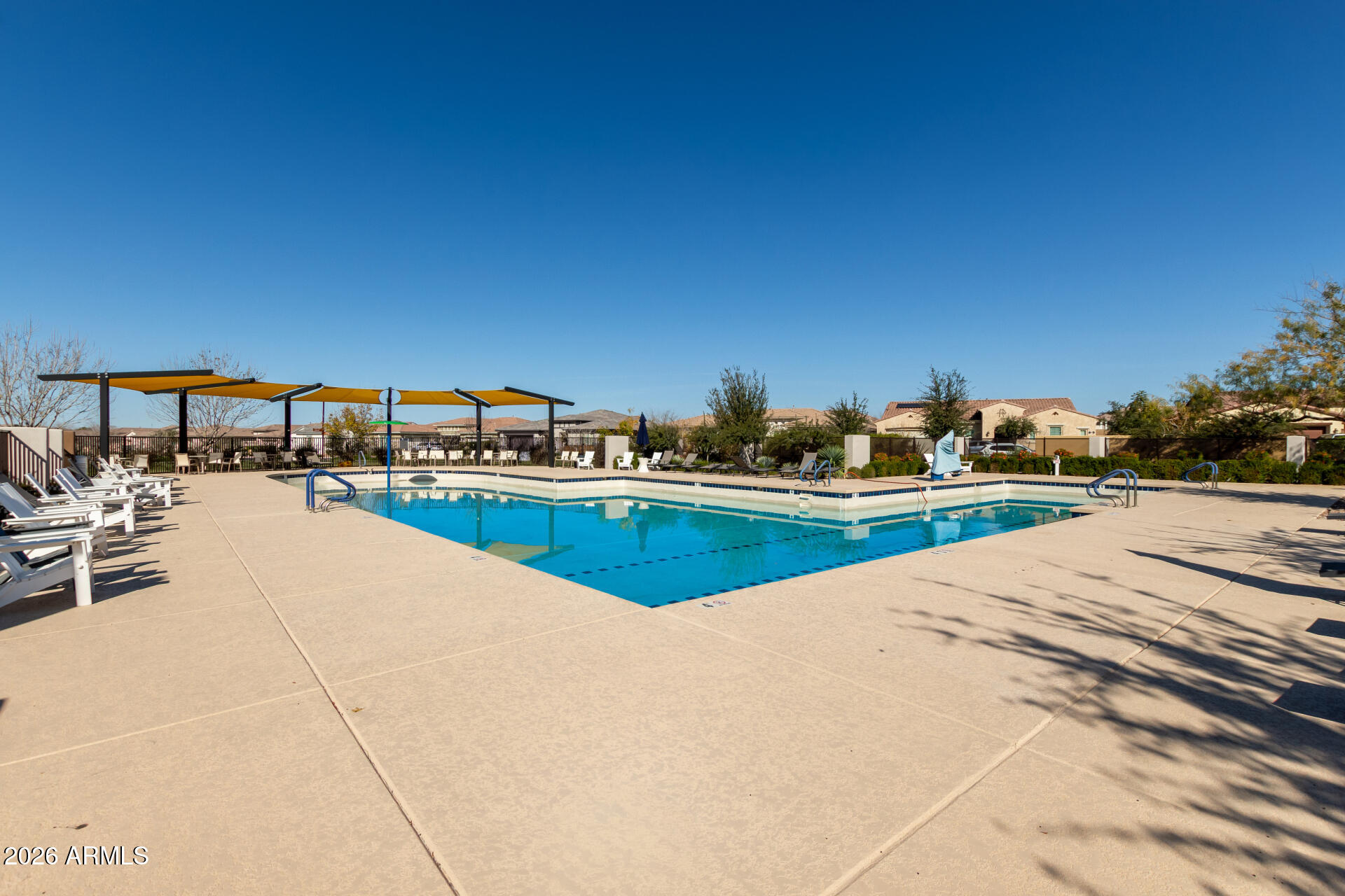 10337 E TRILLIUM Avenue