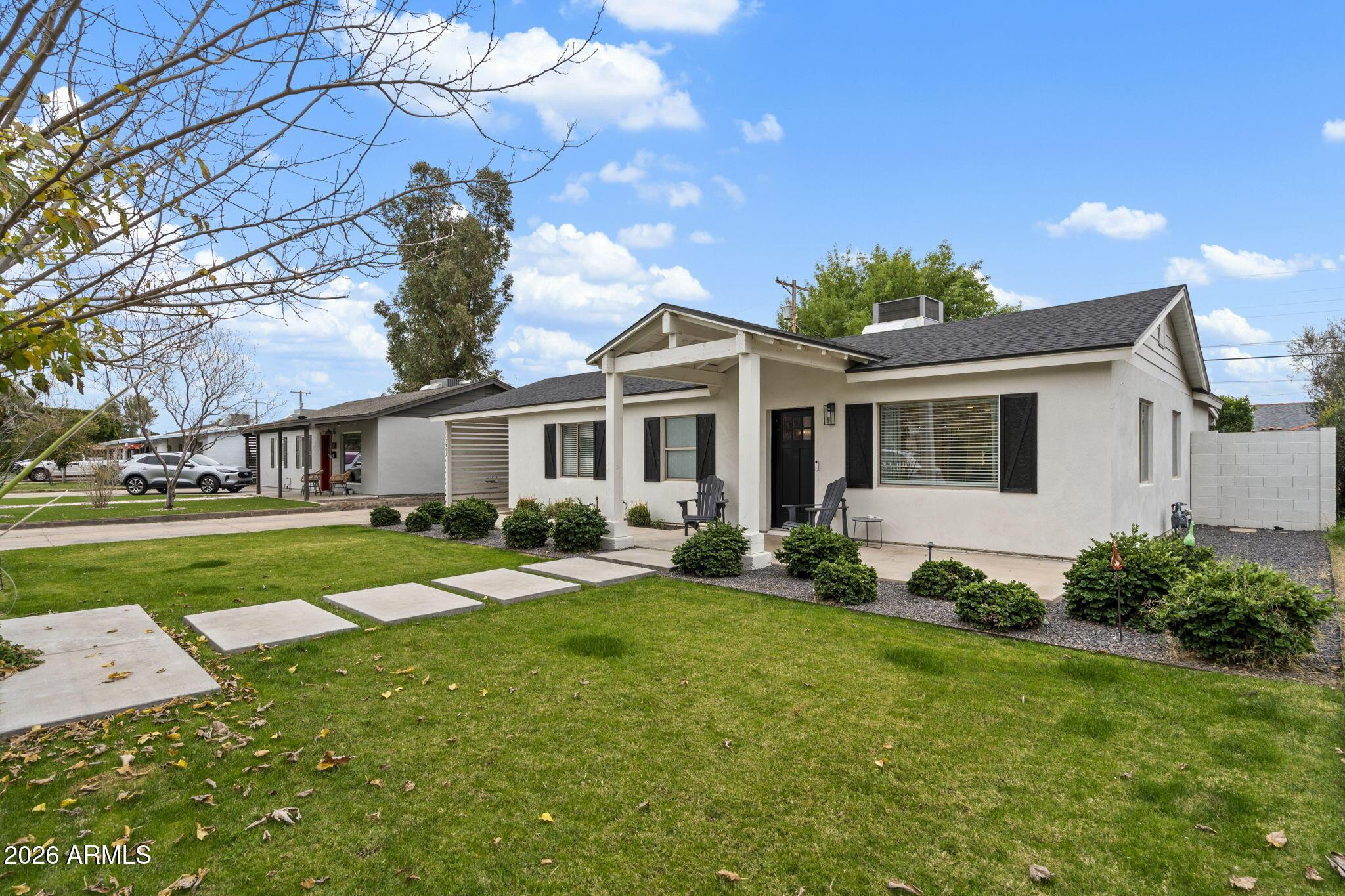 3515 E PICCADILLY Road