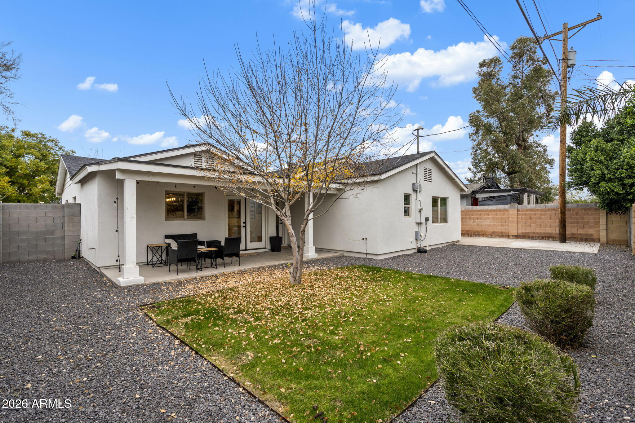 3515 E PICCADILLY Road