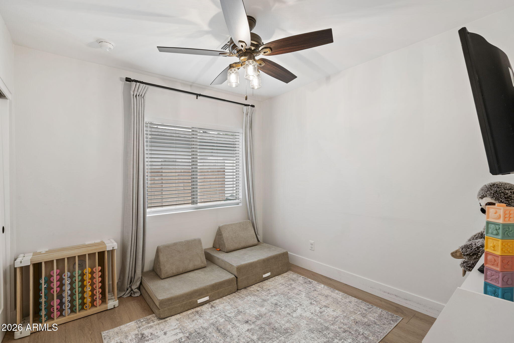 3515 E PICCADILLY Road