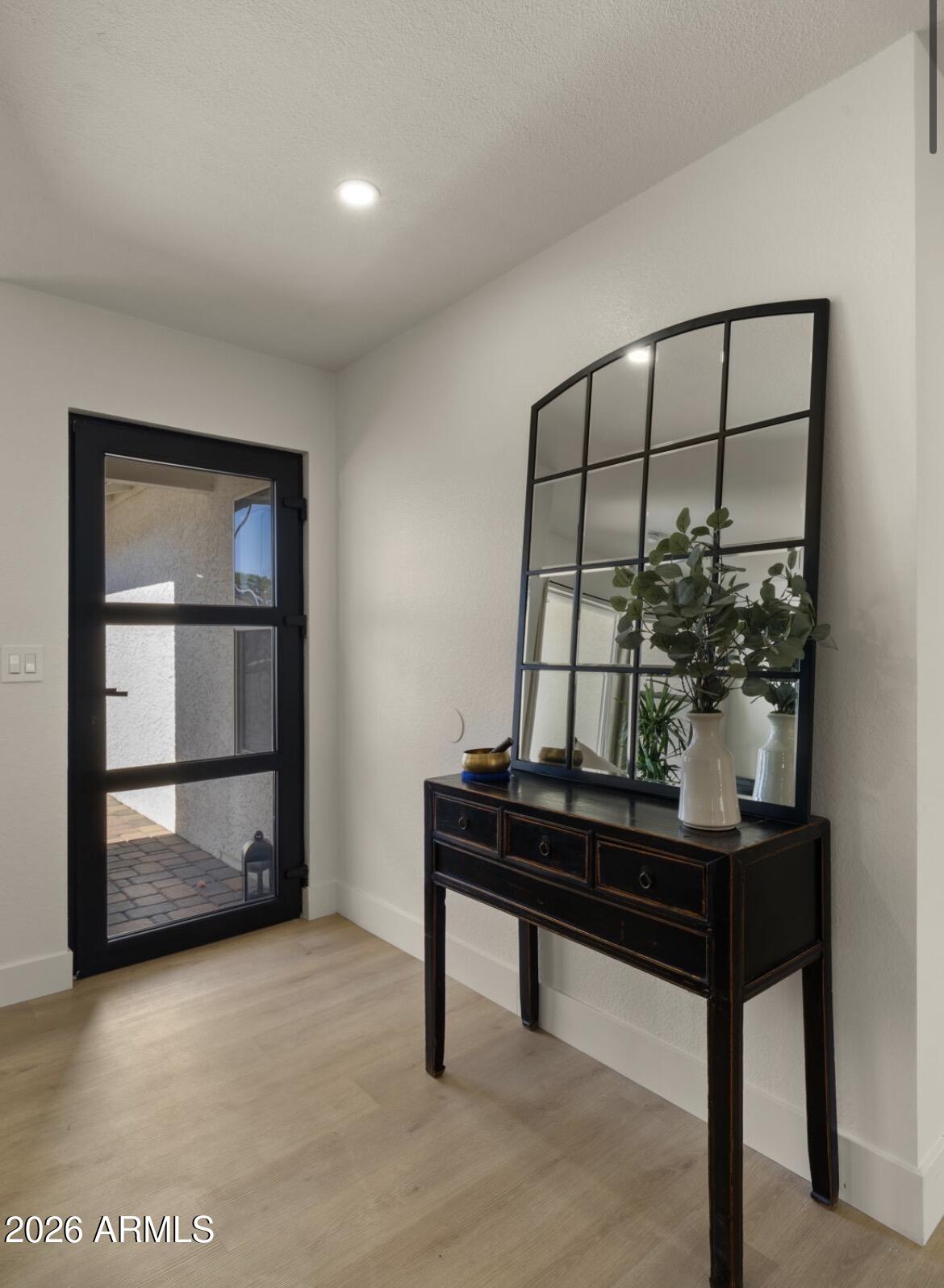 5910 E Hillery Drive