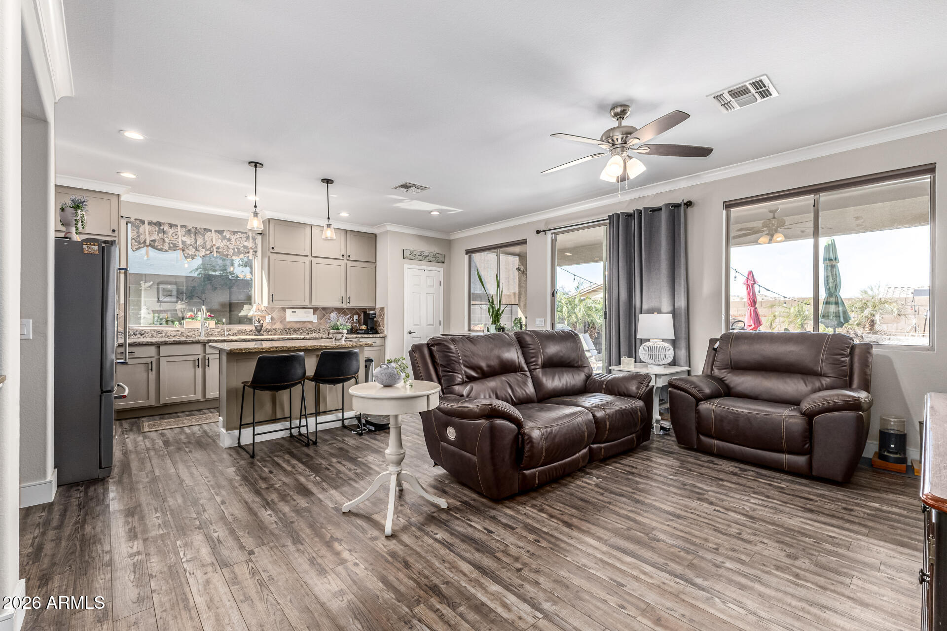 18380 W CAPISTRANO Avenue