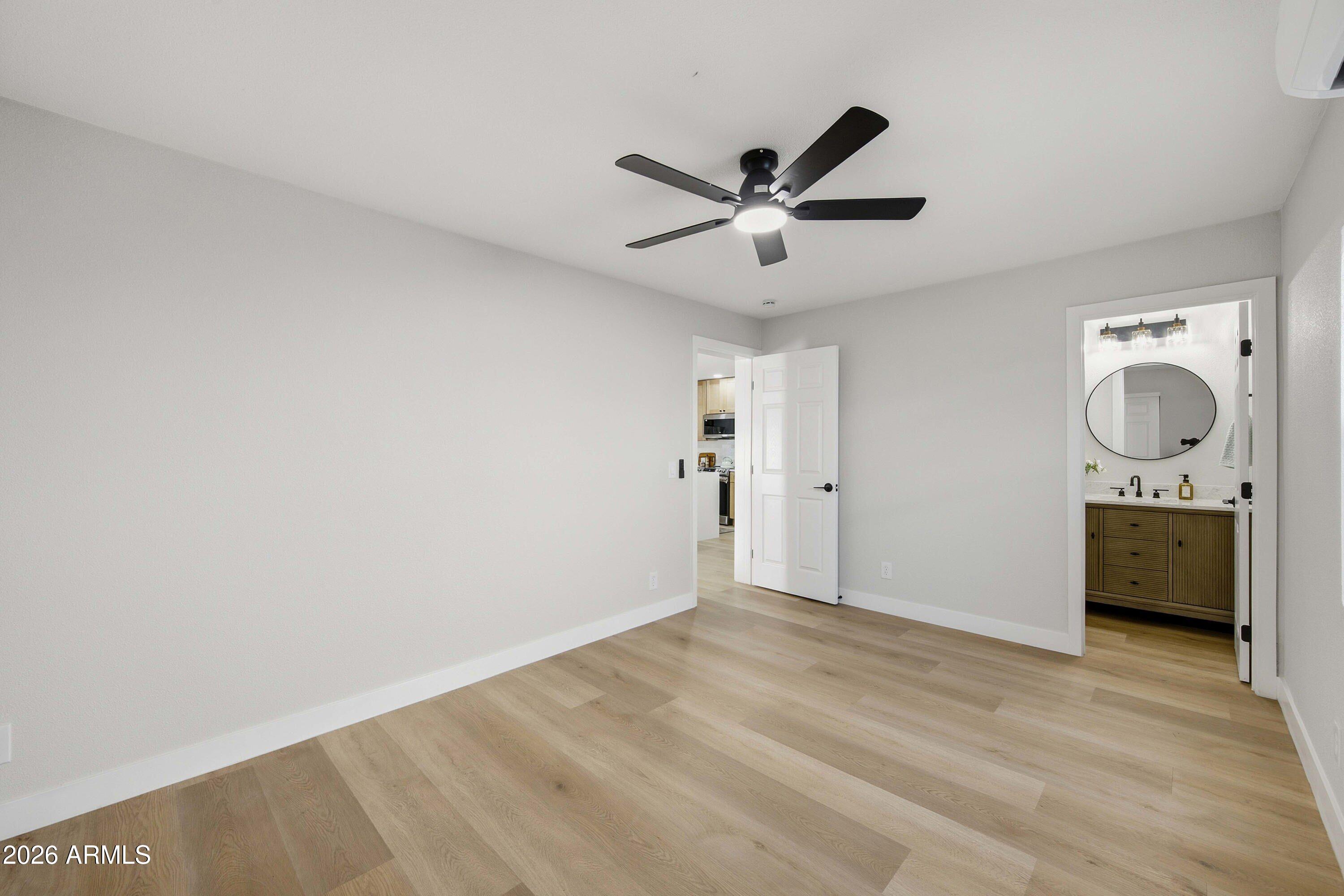 2324 E Heatherbrae Drive