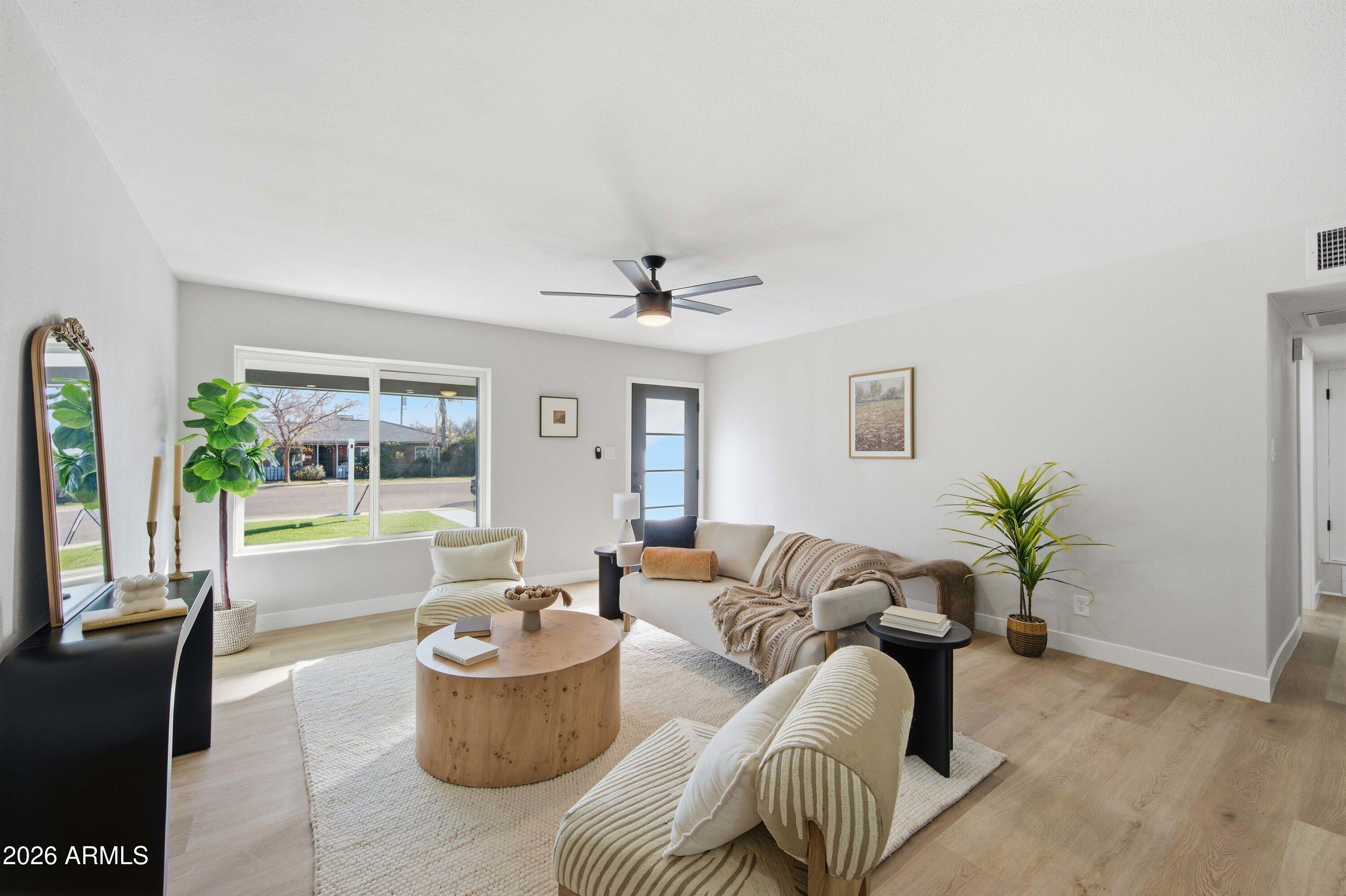 2324 E Heatherbrae Drive