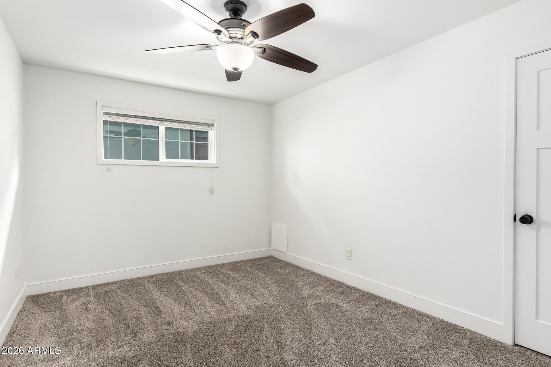 3839 E WHITTON Avenue