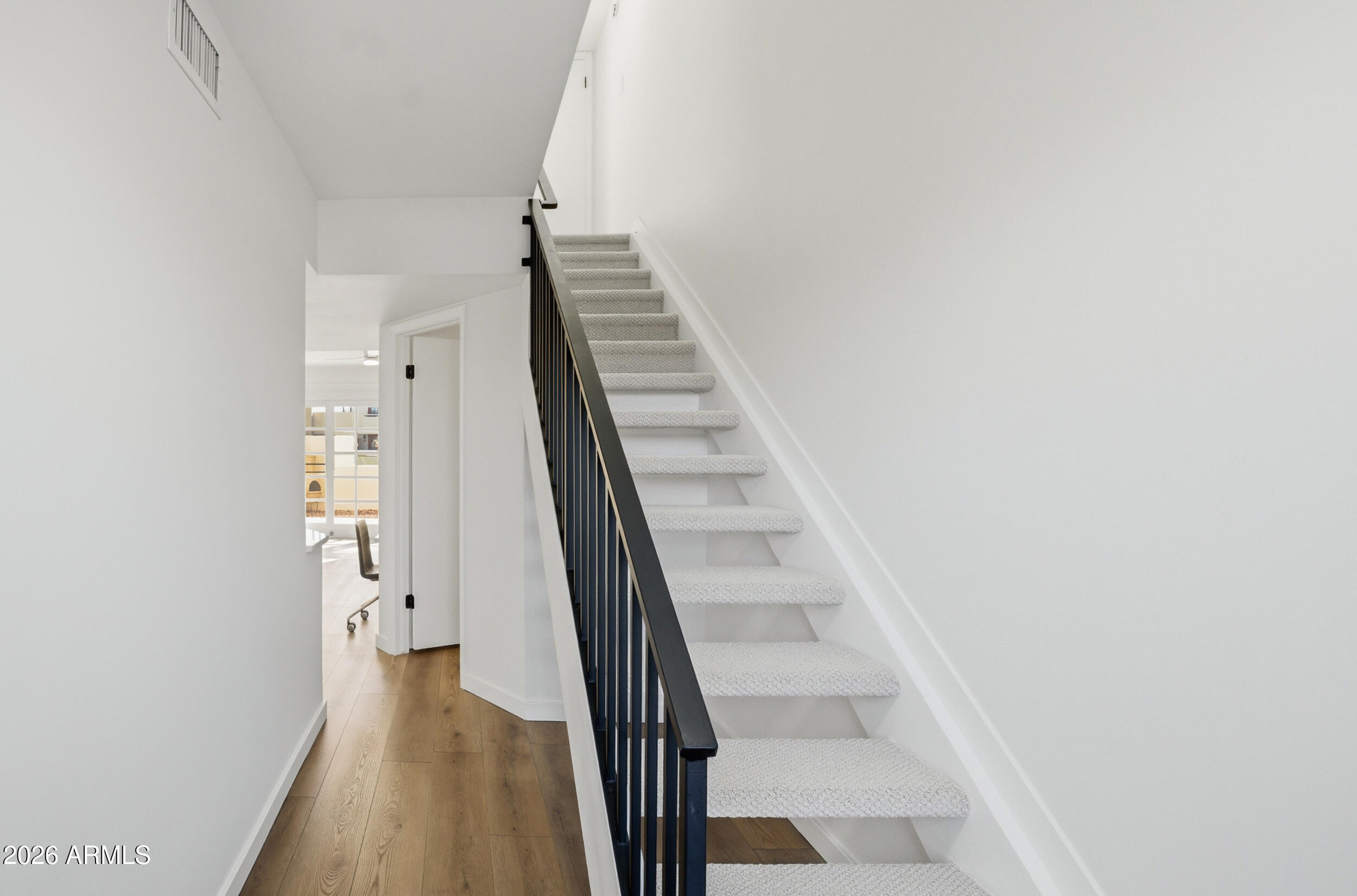 6150 N SCOTTSDALE Road 9