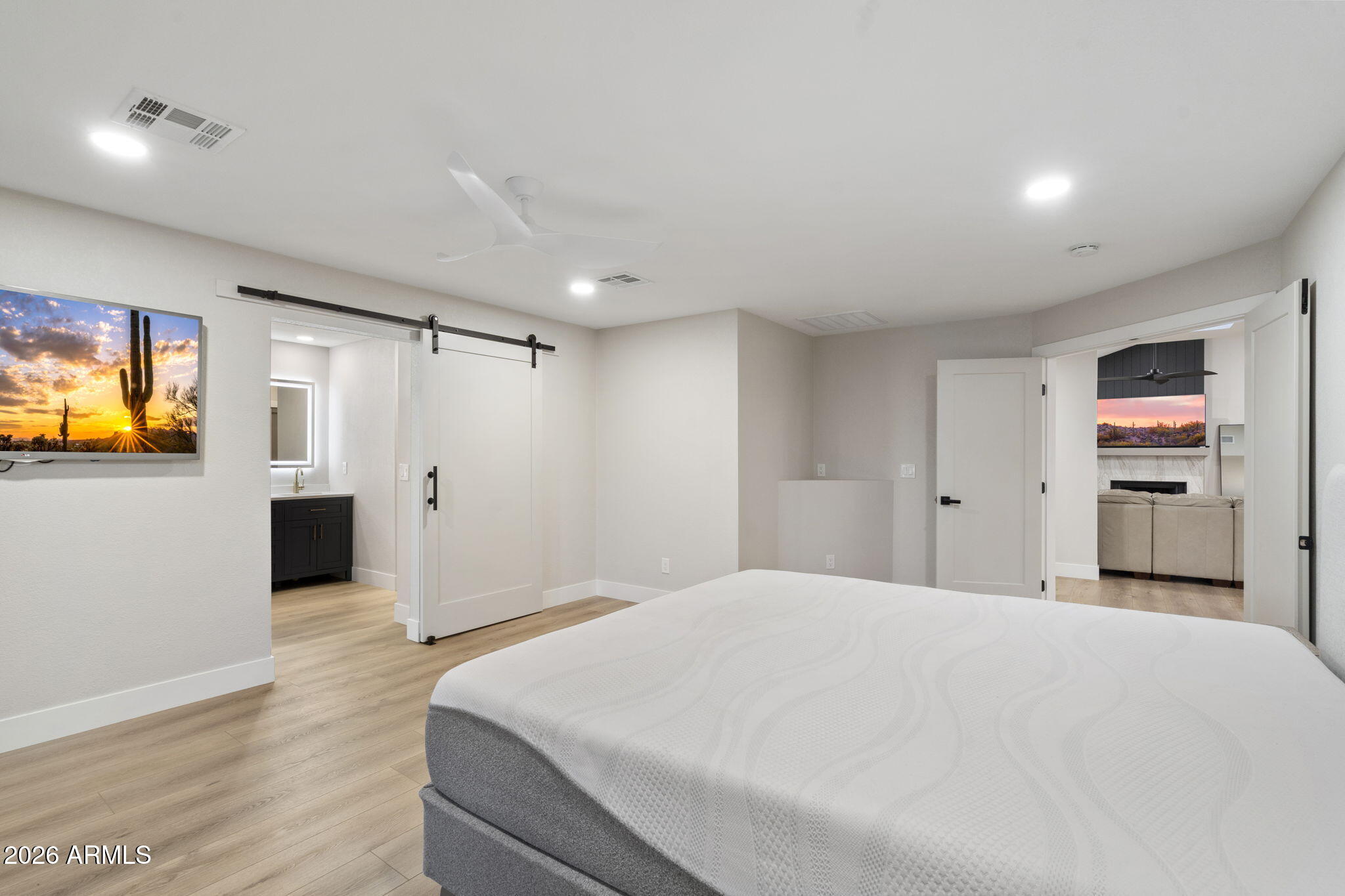 15832 N 62nd Place