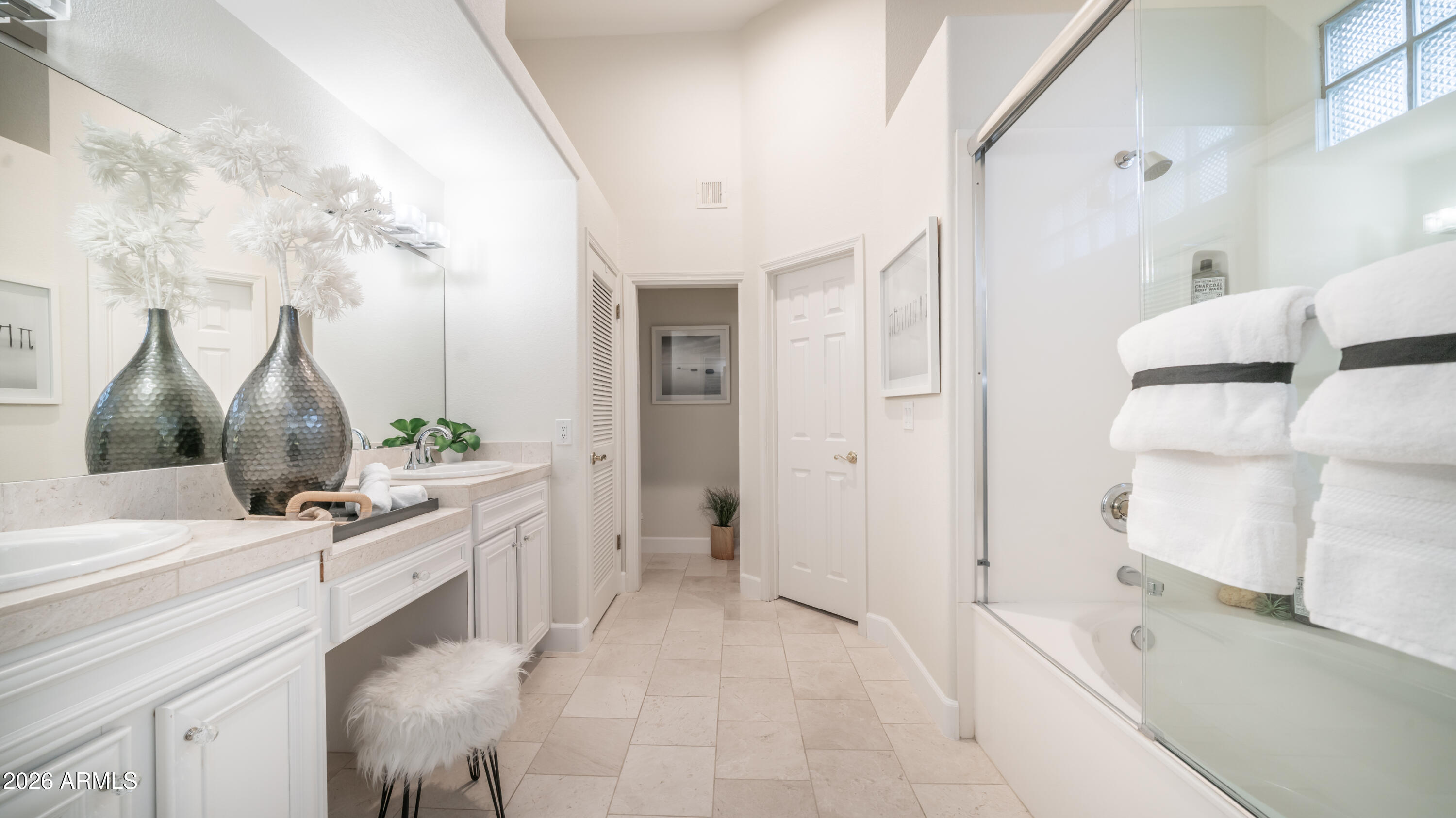 7399 E SOFTWIND Drive