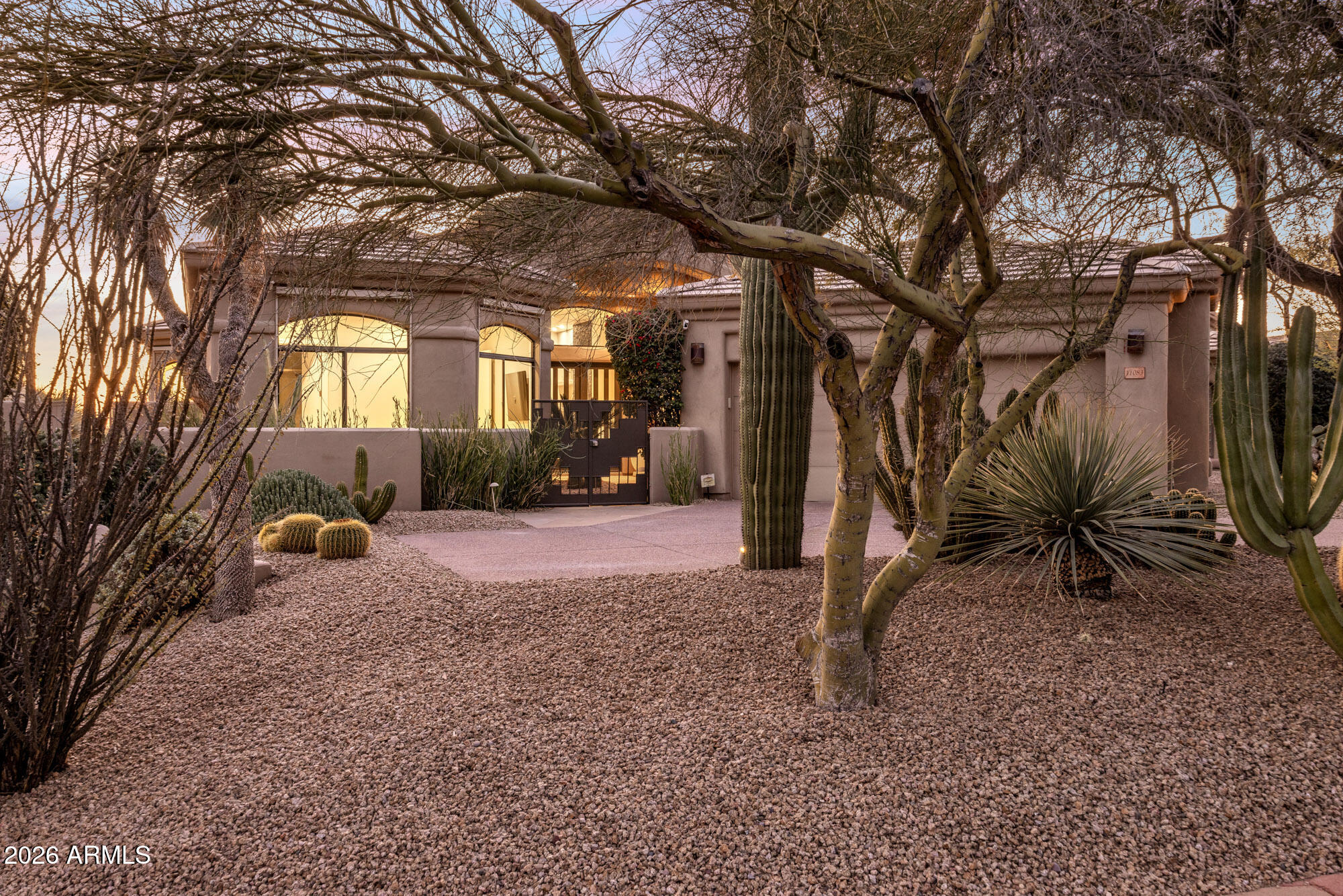 11083 E JUAN TABO Road