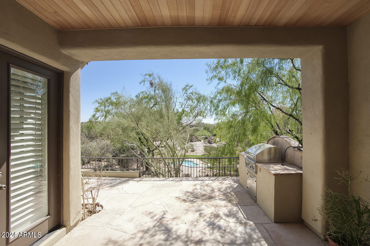 9270 E Thompson Peak Parkway 312