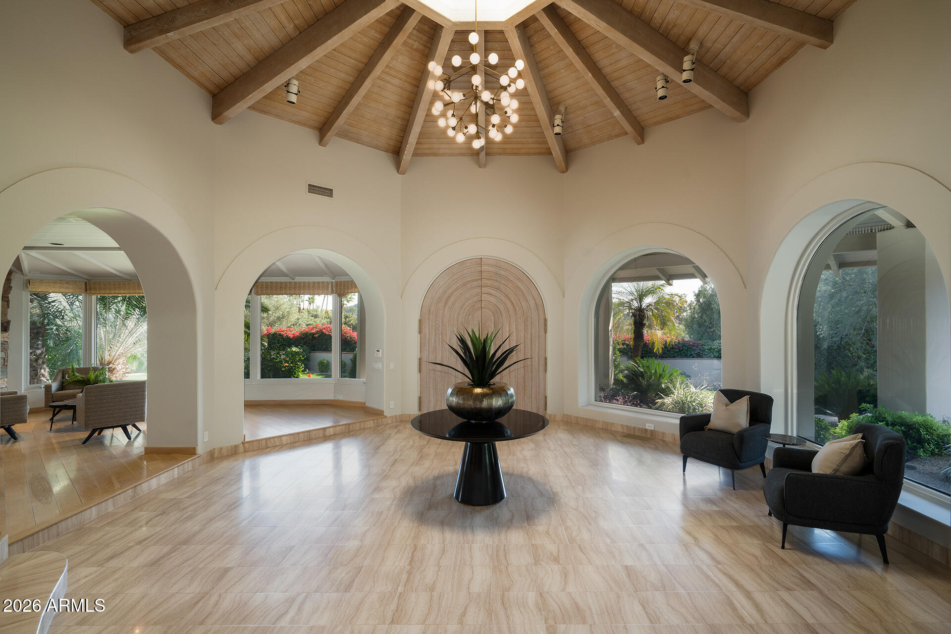 7224 N LAKESIDE Lane