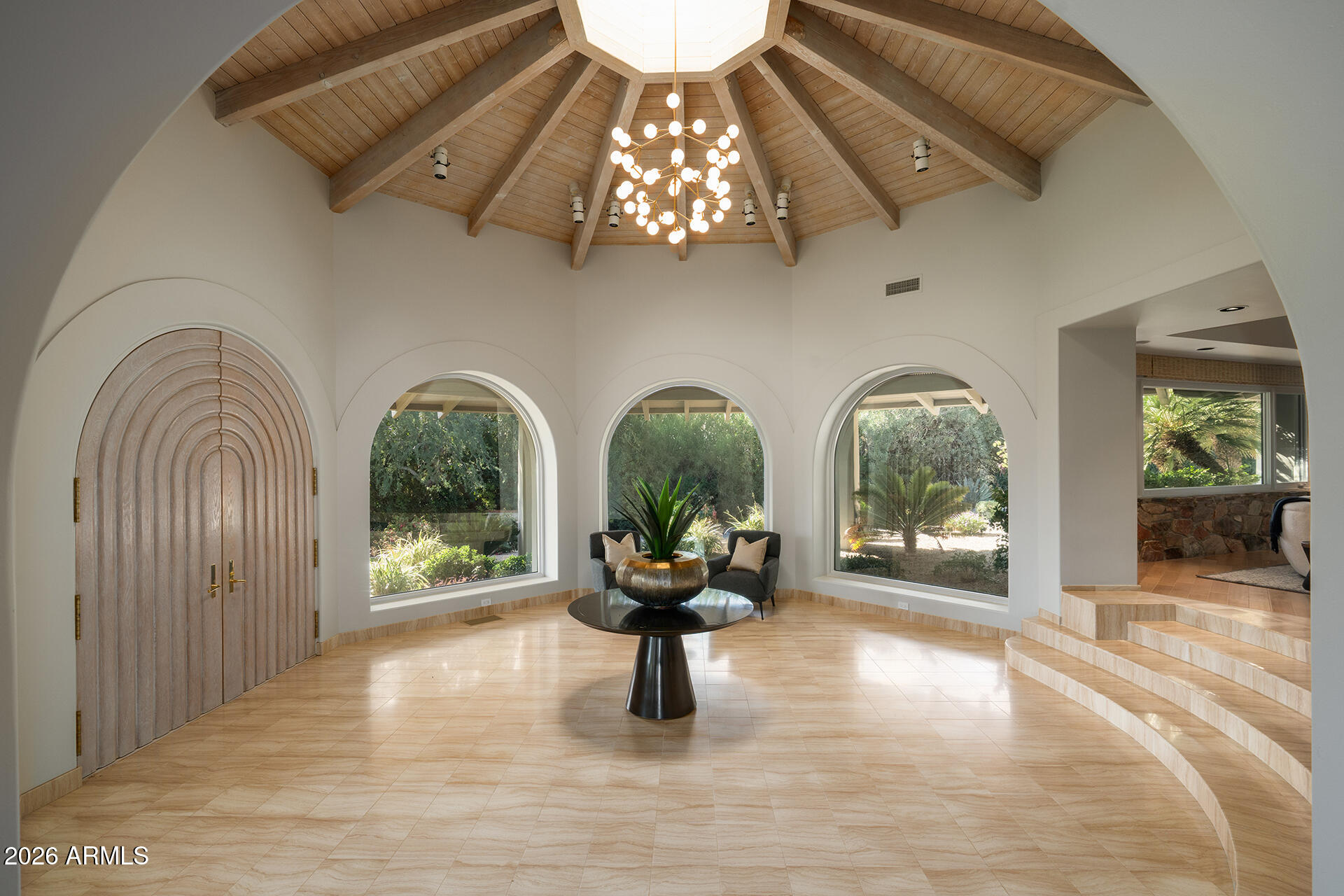 7224 N LAKESIDE Lane