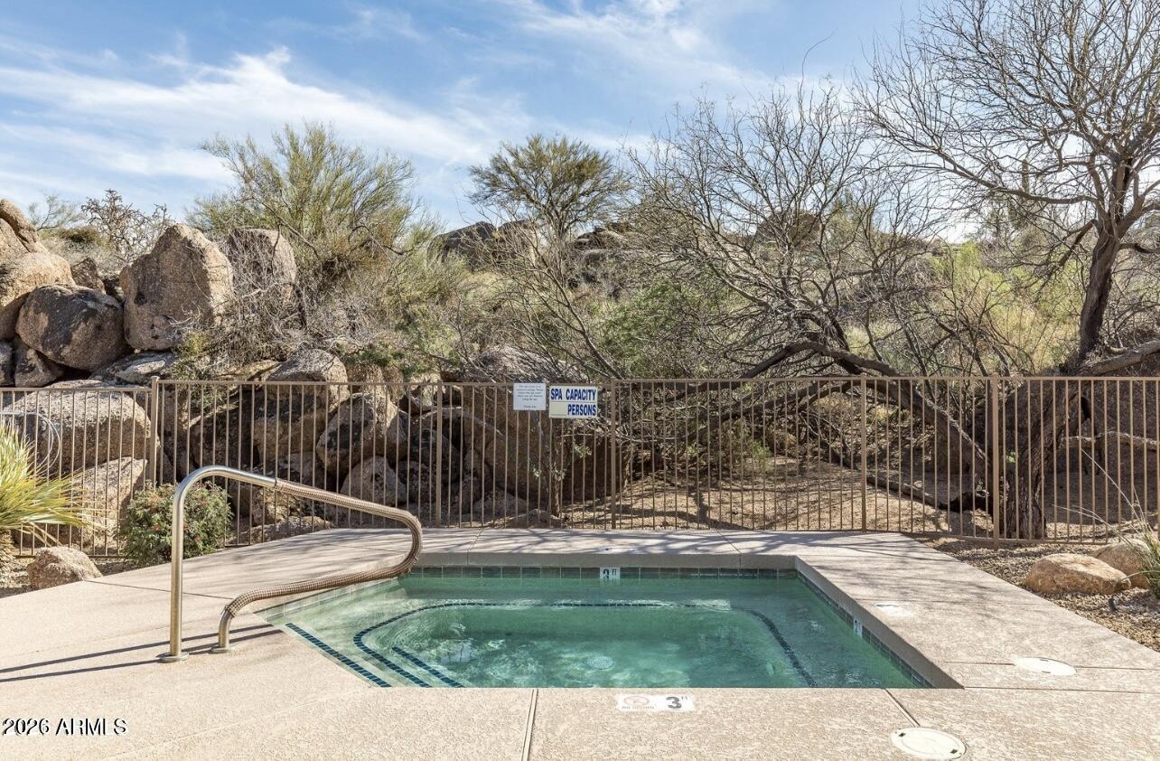 28990 N WHITE FEATHER Lane 165