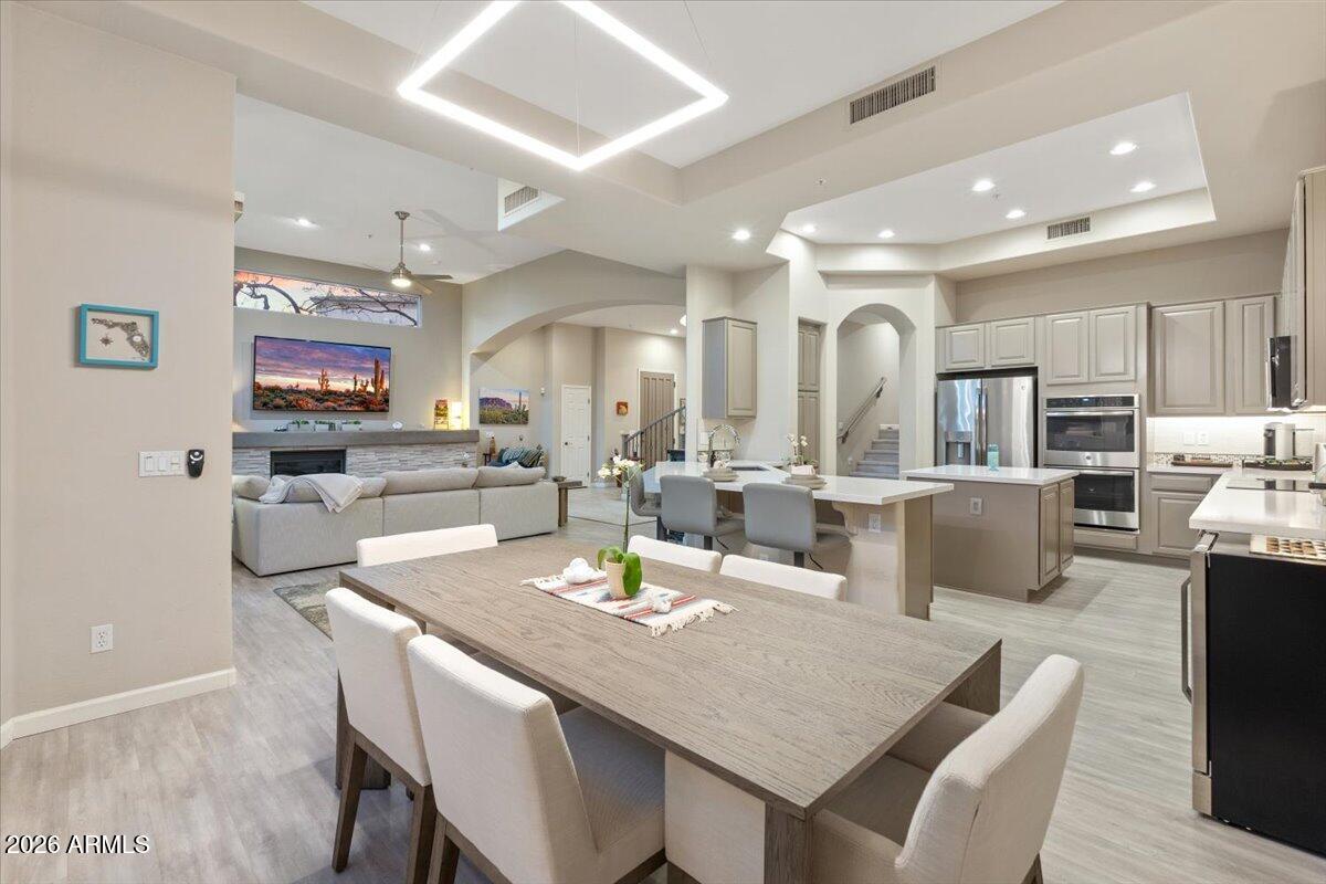 28990 N WHITE FEATHER Lane 165