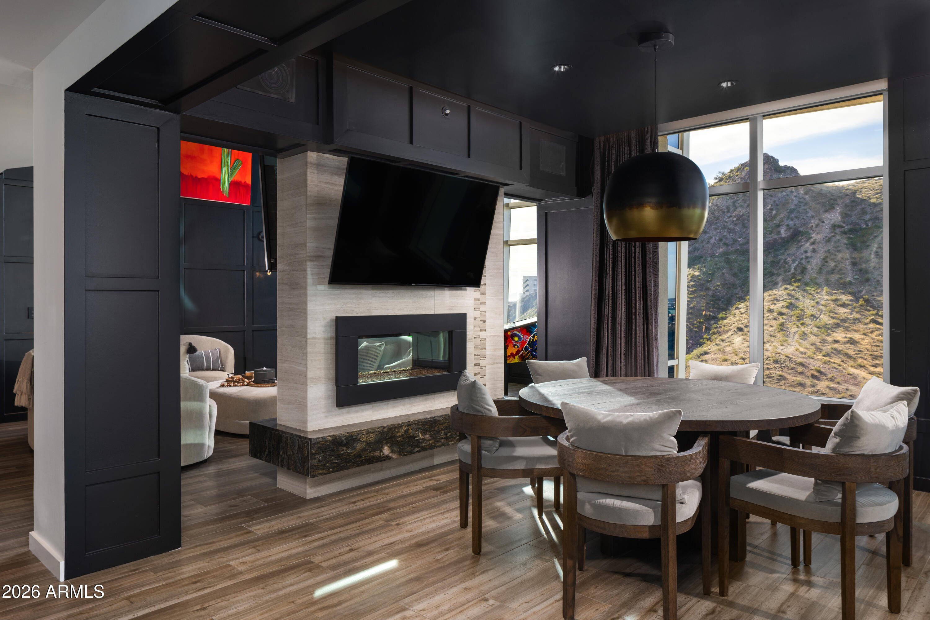 140 E RIO SALADO Parkway 1201