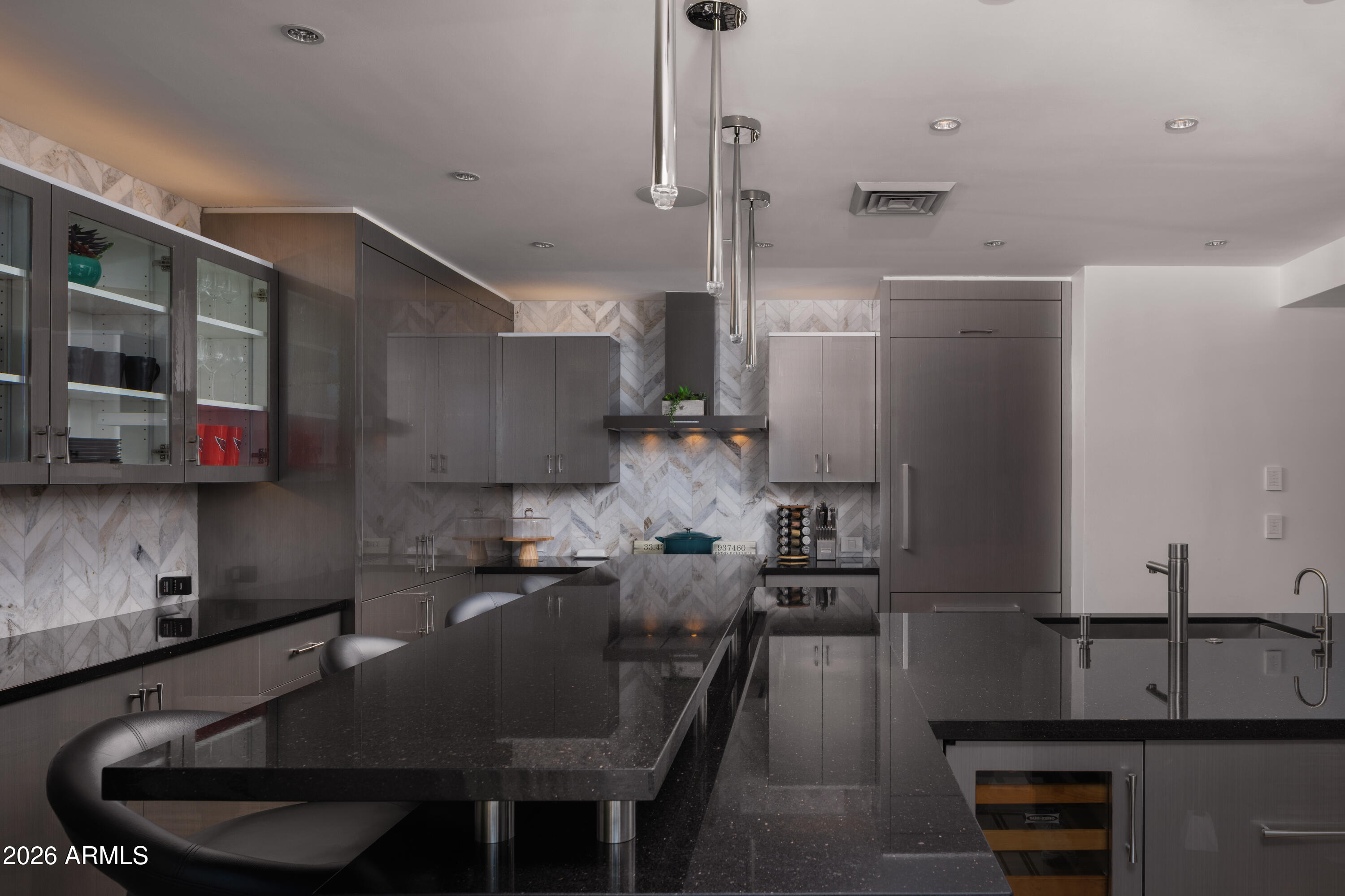 140 E RIO SALADO Parkway 1201