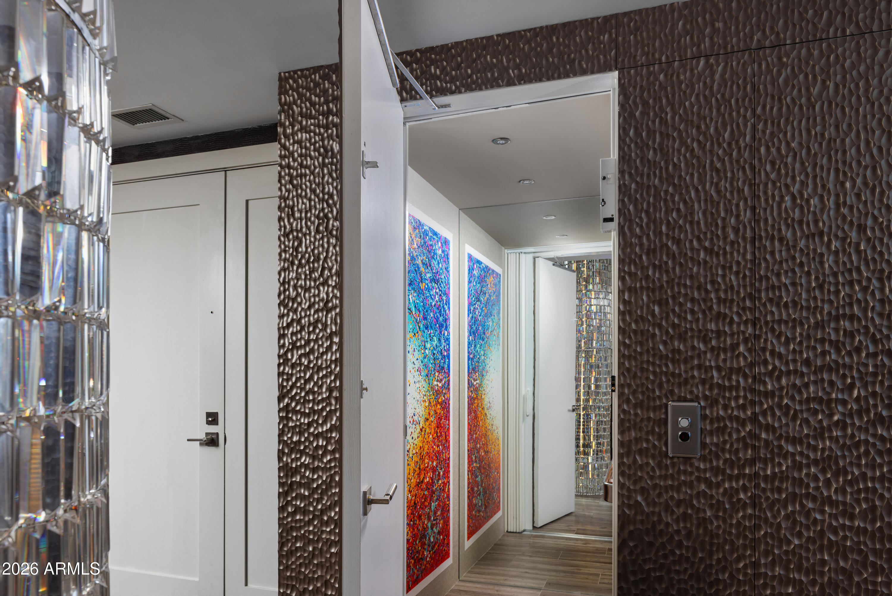 140 E RIO SALADO Parkway 1201