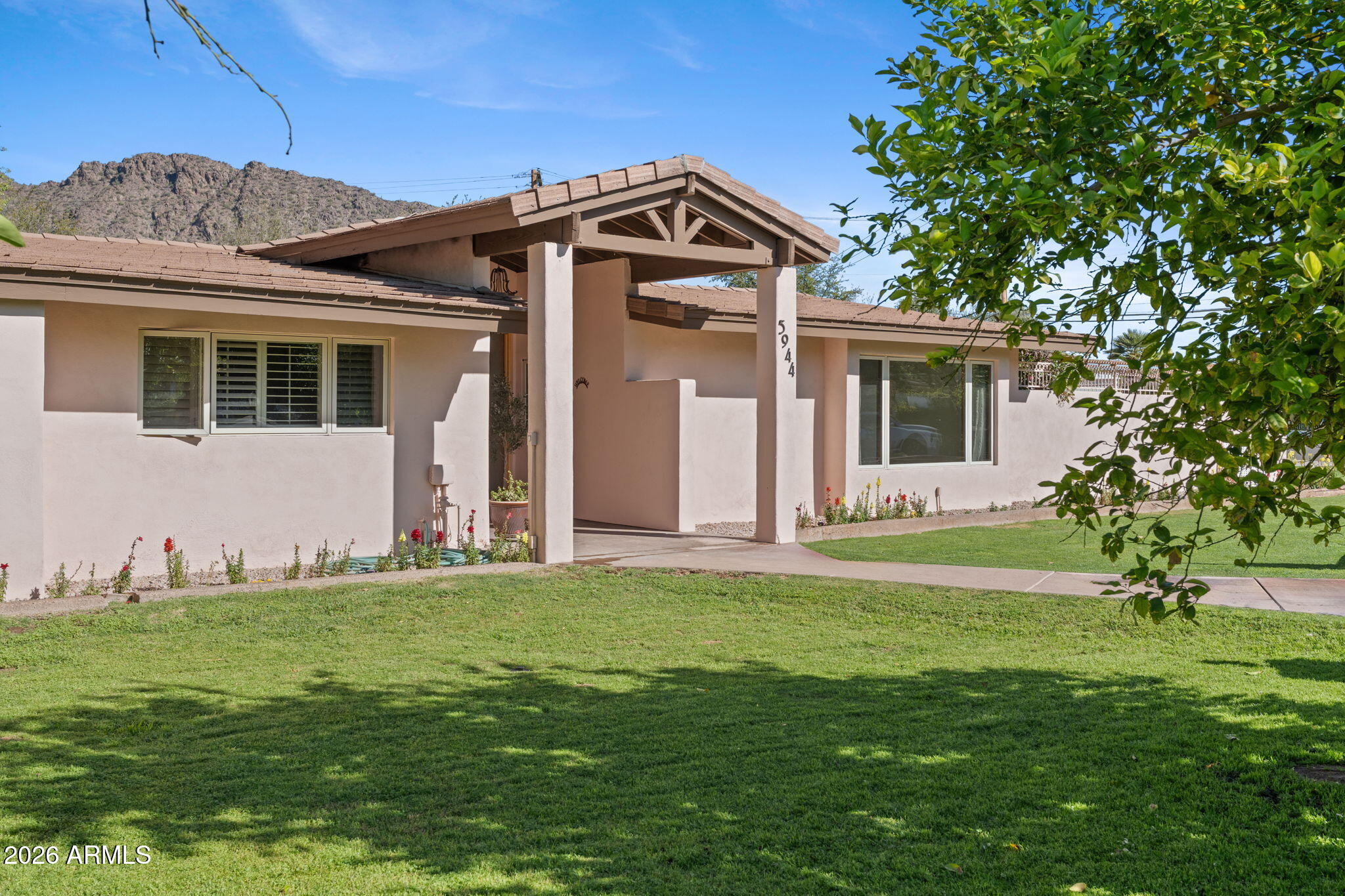 5944 E CALLE DEL NORTE