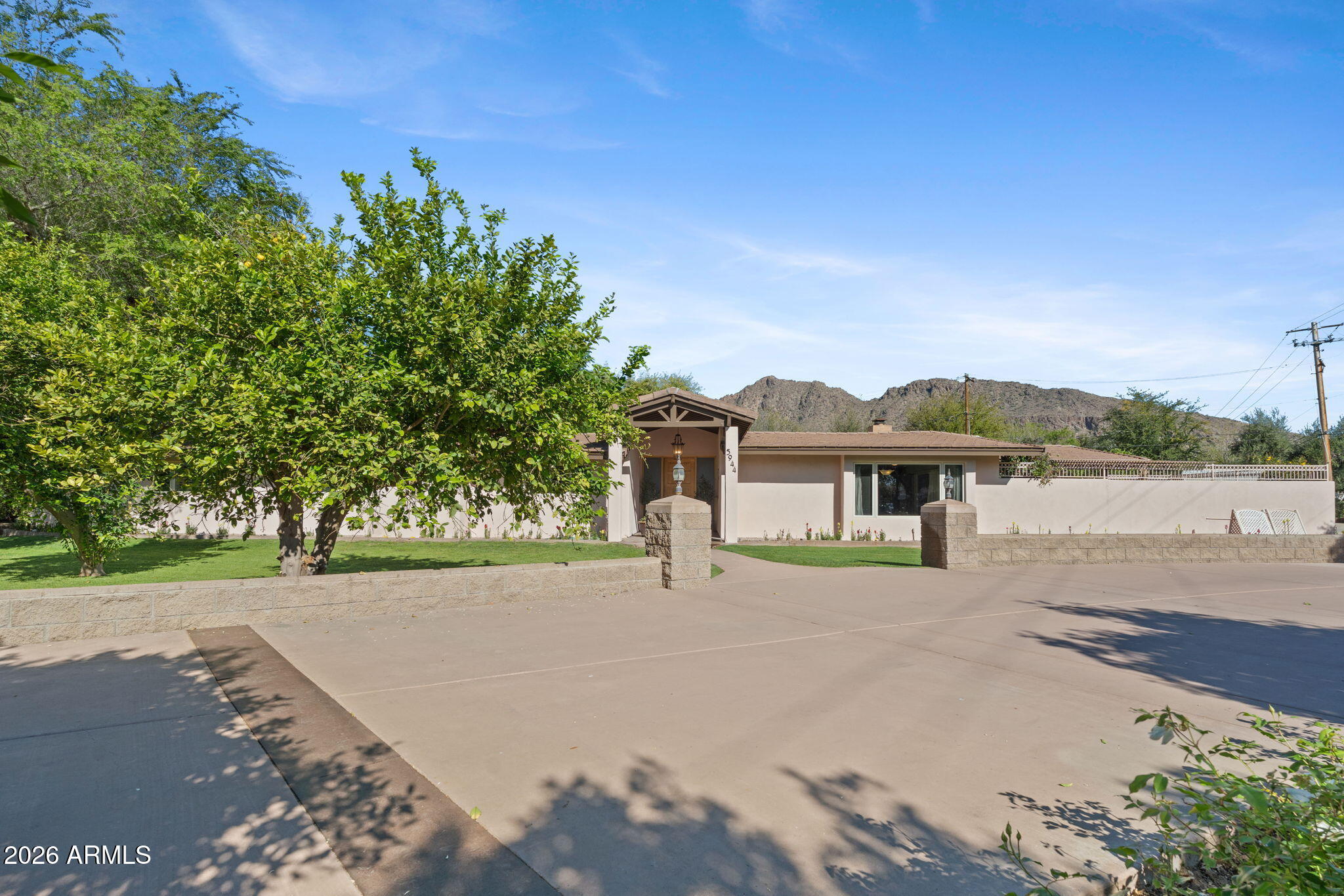 5944 E CALLE DEL NORTE