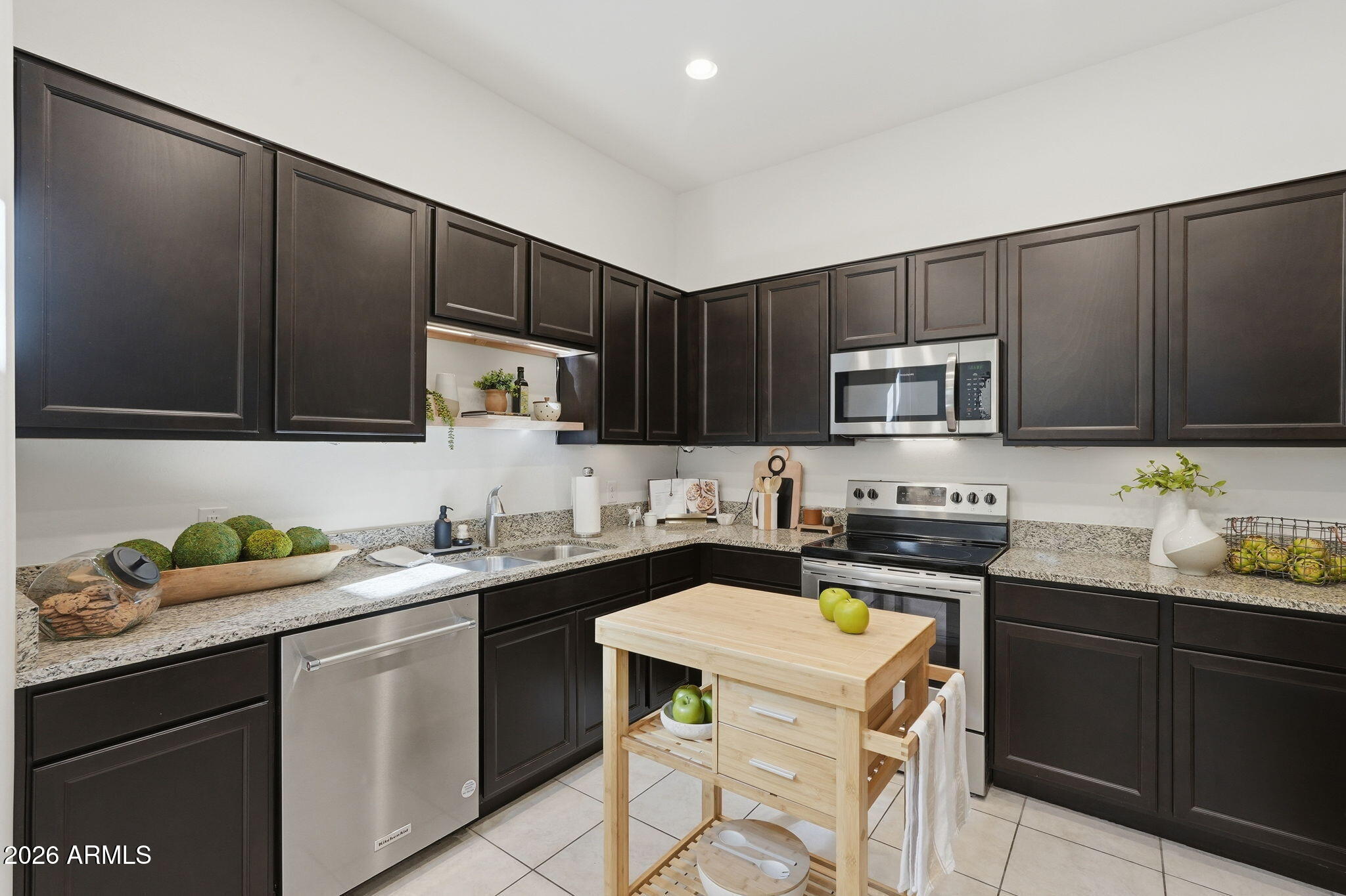 1367 S COUNTRY CLUB Drive 1118