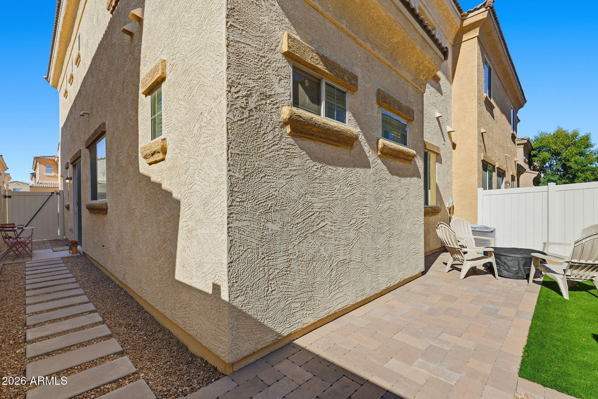 1367 S COUNTRY CLUB Drive 1118