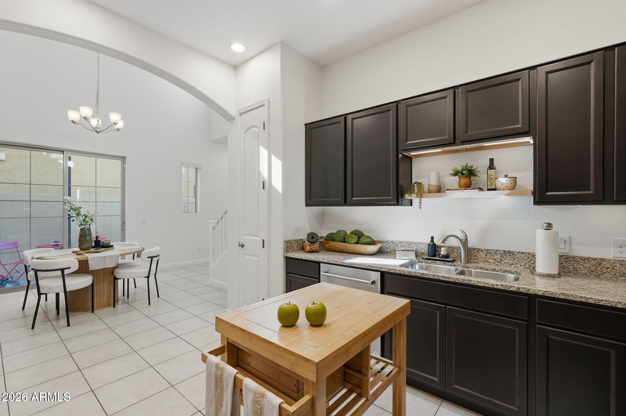 1367 S COUNTRY CLUB Drive 1118