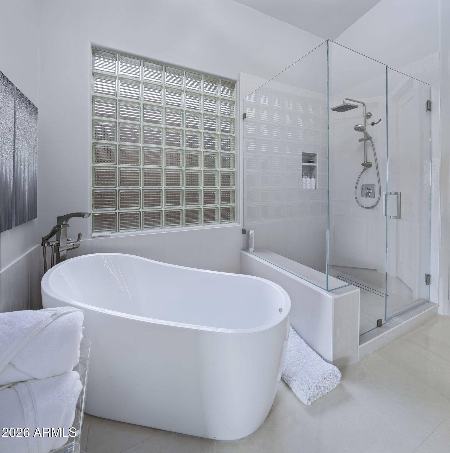 11129 E JUAN TABO Road