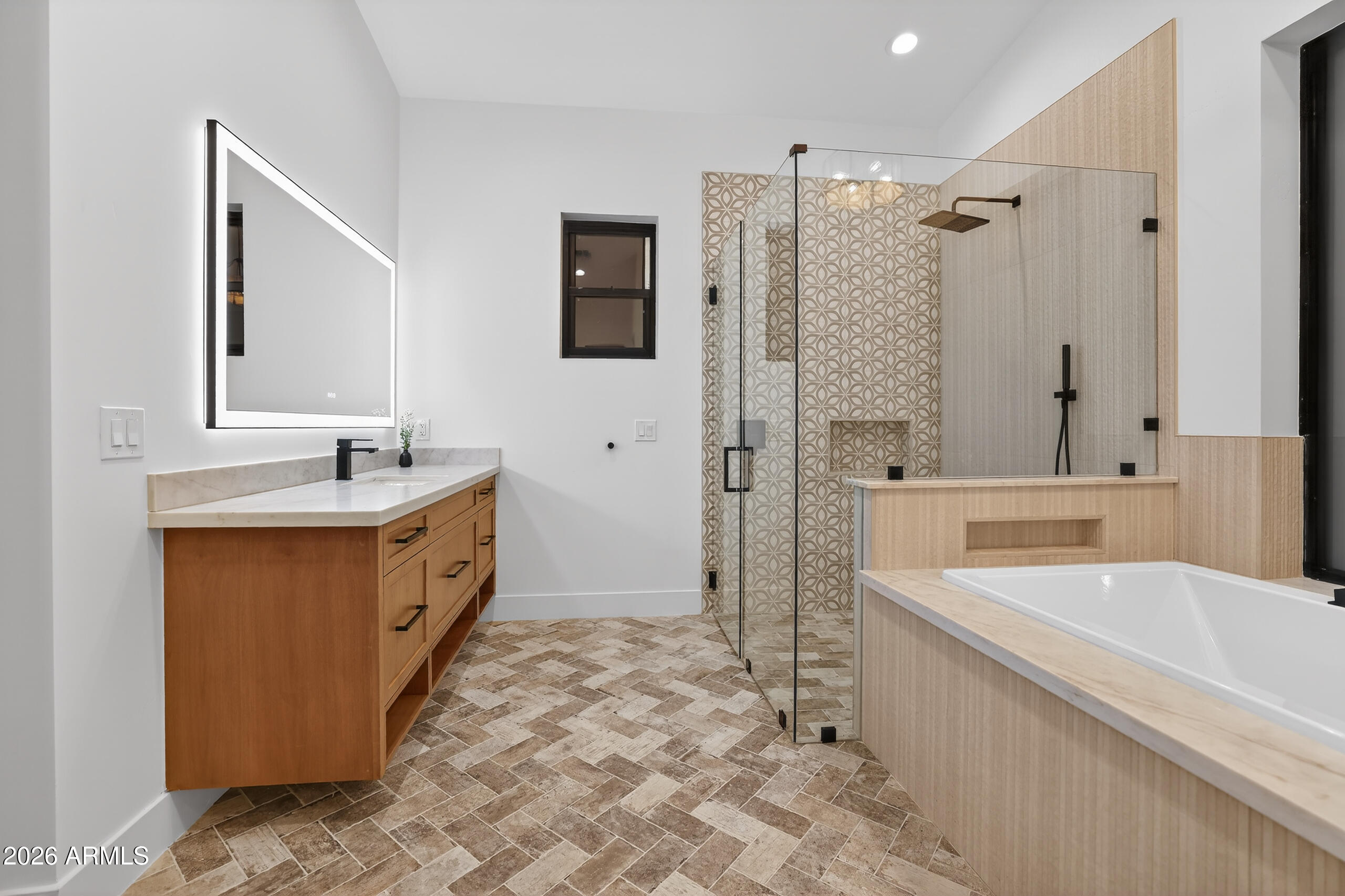 4434 E Mitchell Drive