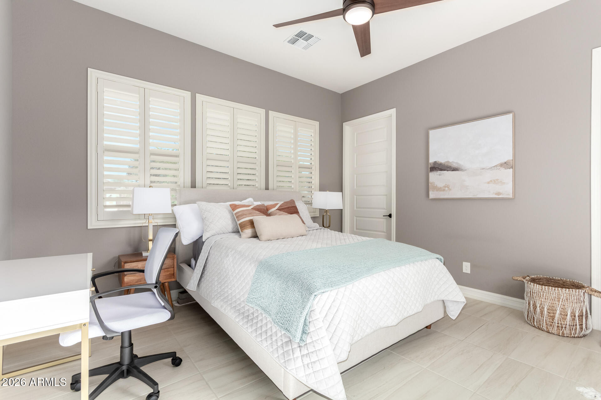 20945 W COLLEGE Drive