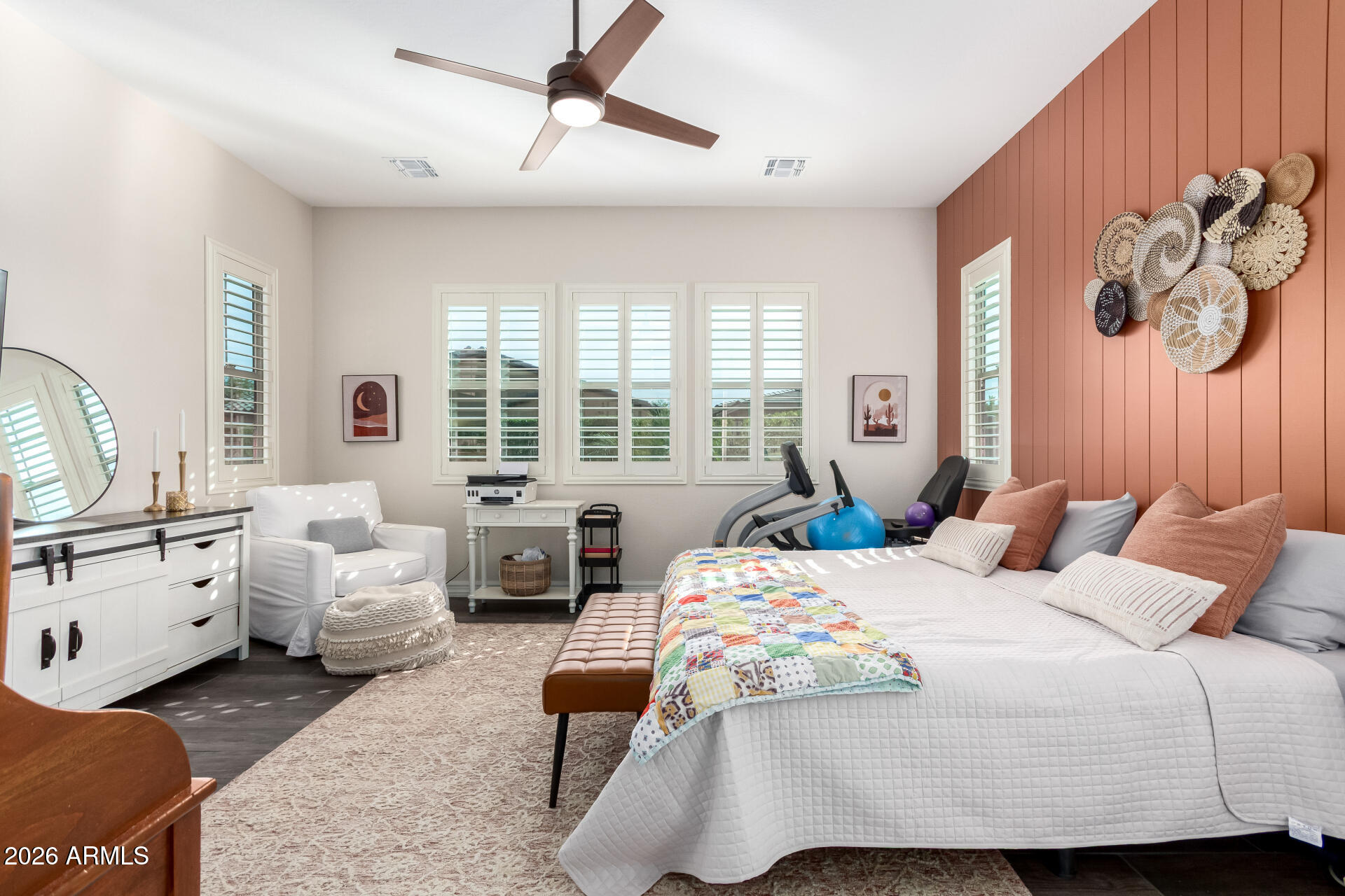 20945 W COLLEGE Drive