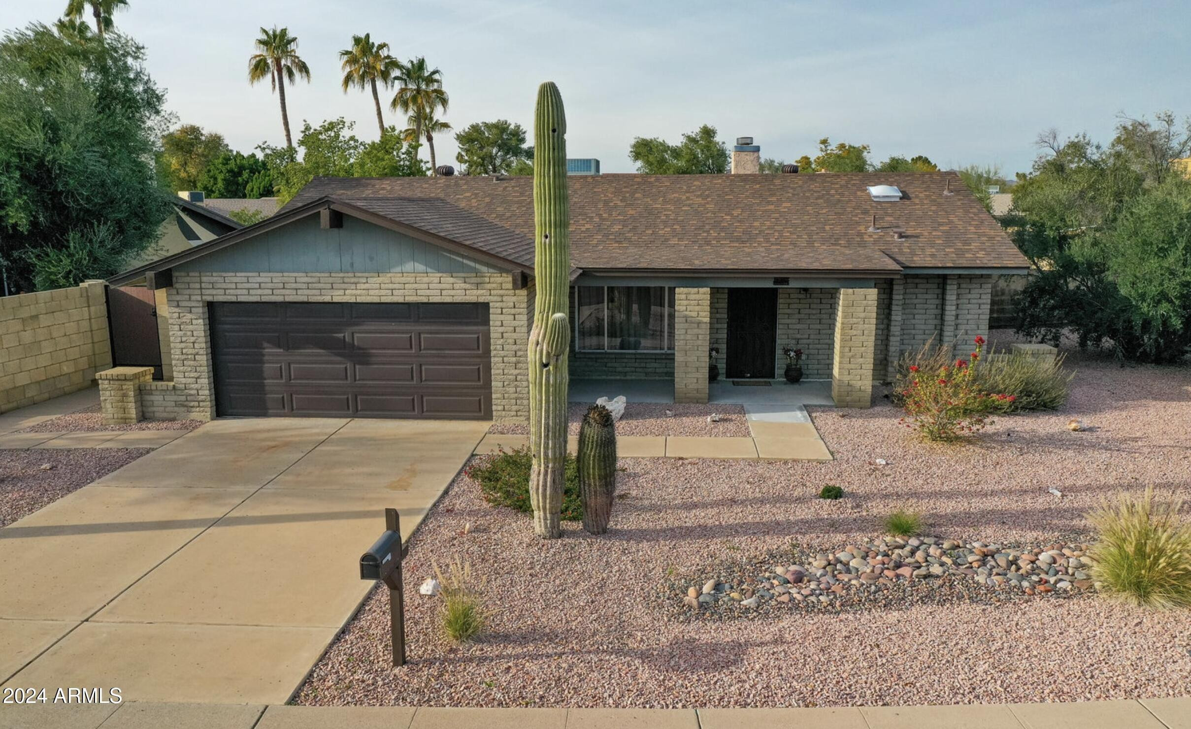 2014 E MAGDALENA Drive