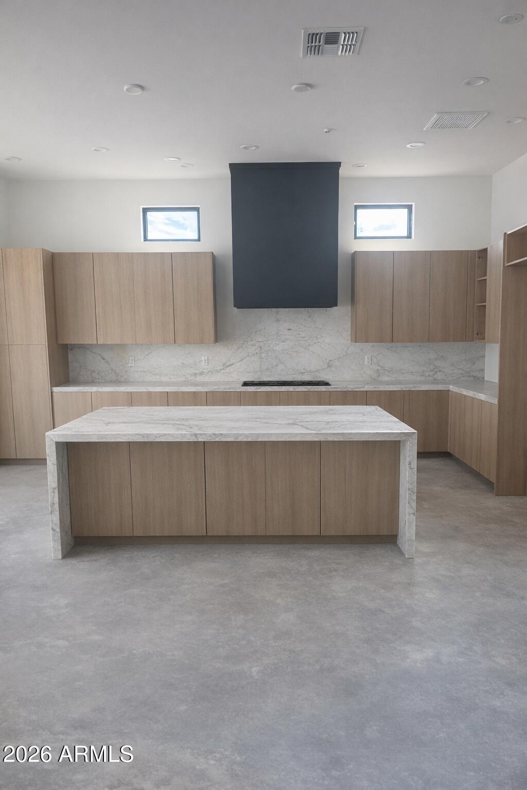 11617 N DAWNRIDGE Court